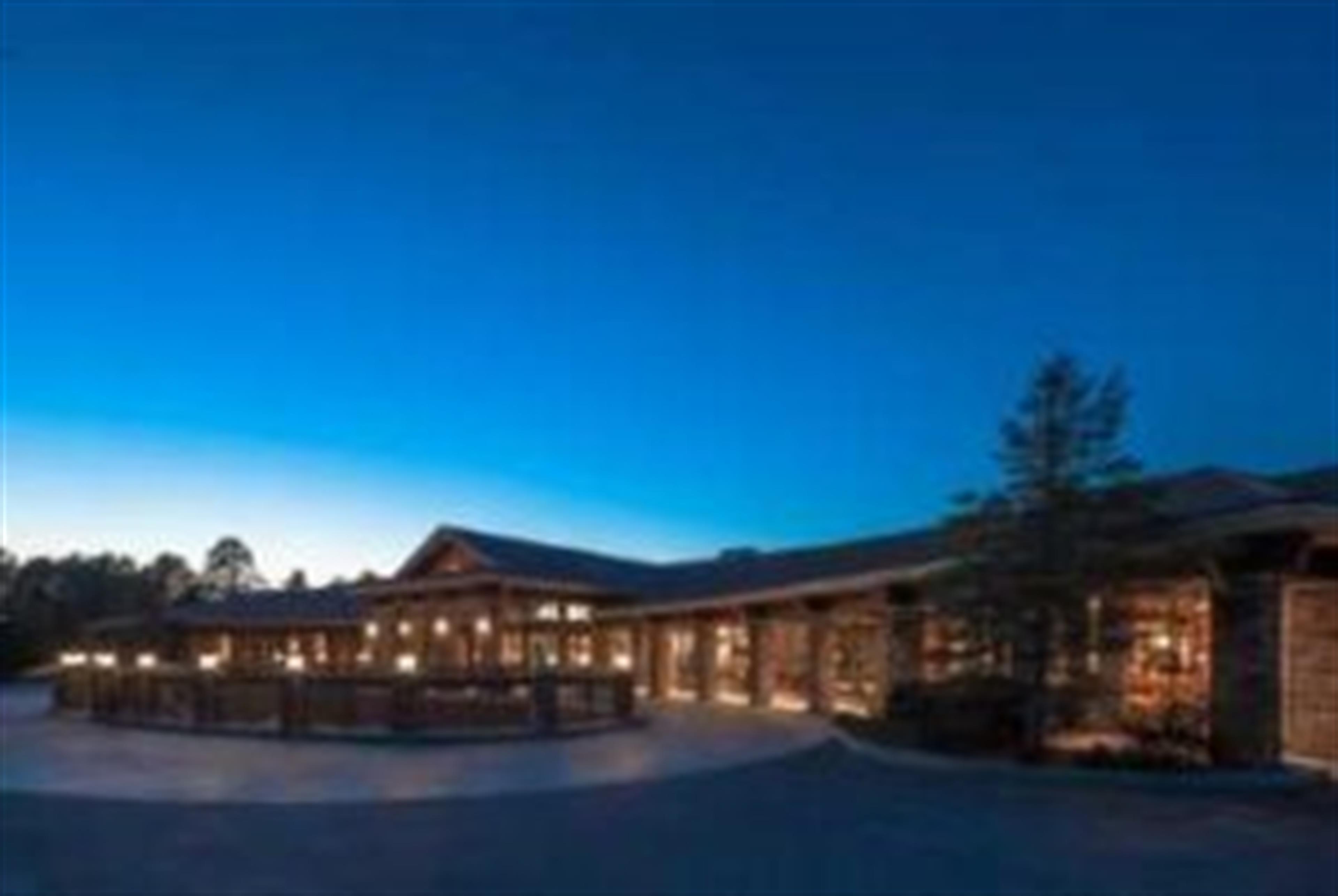 Marisa F. Barona's obituary picture