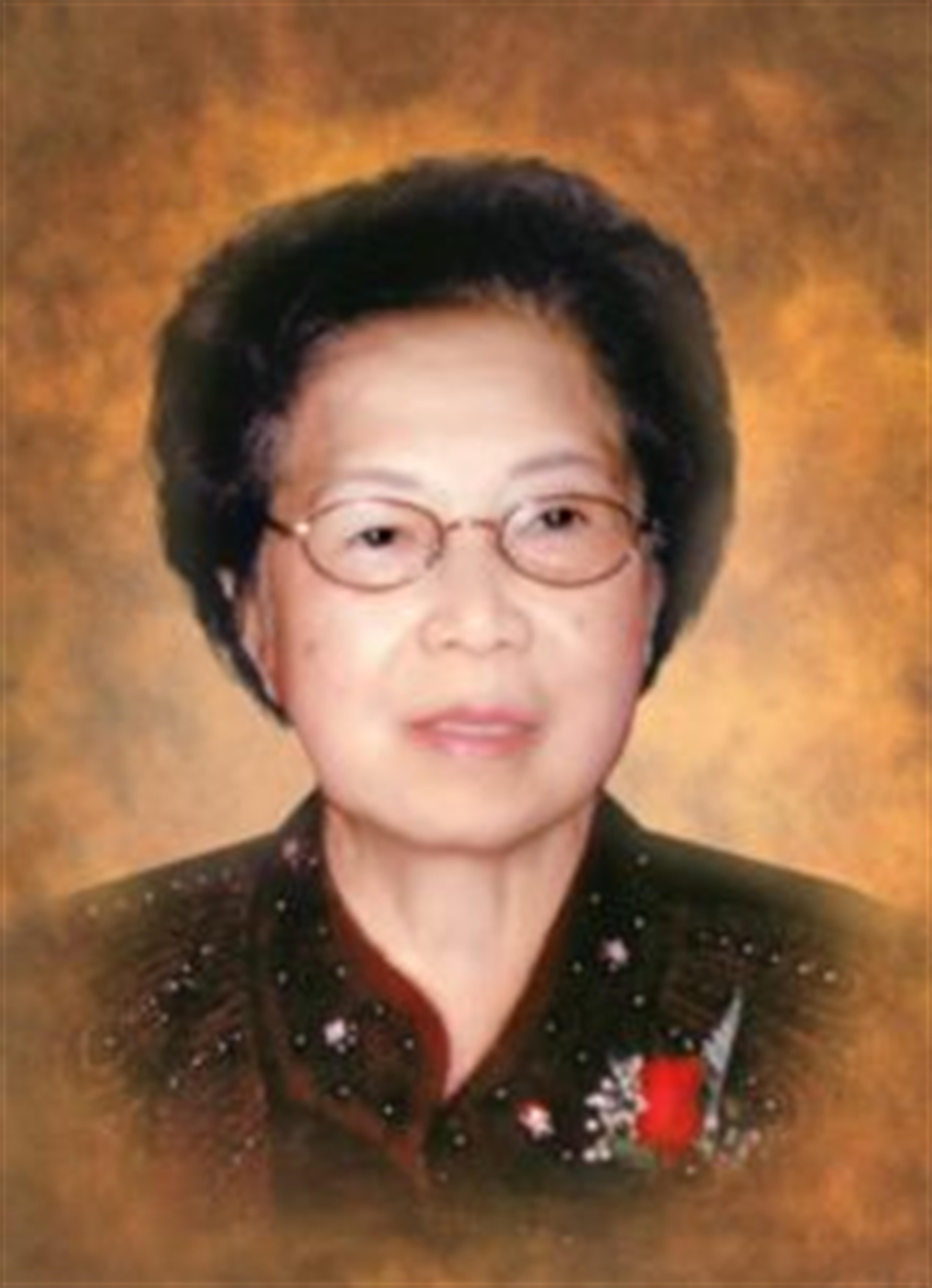 Nhu Lee-Chau's obituary picture