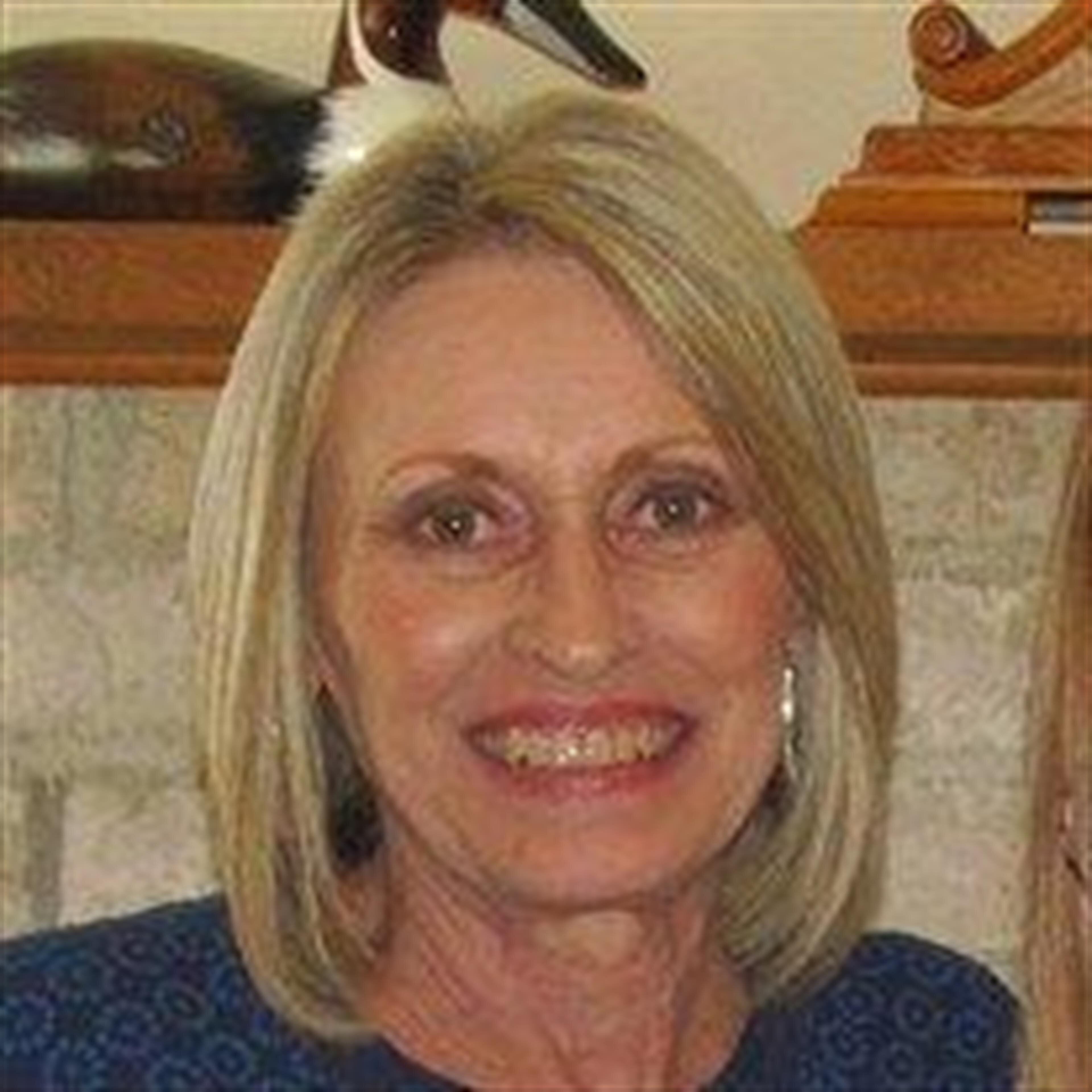 Joy Russell (Bolivar)