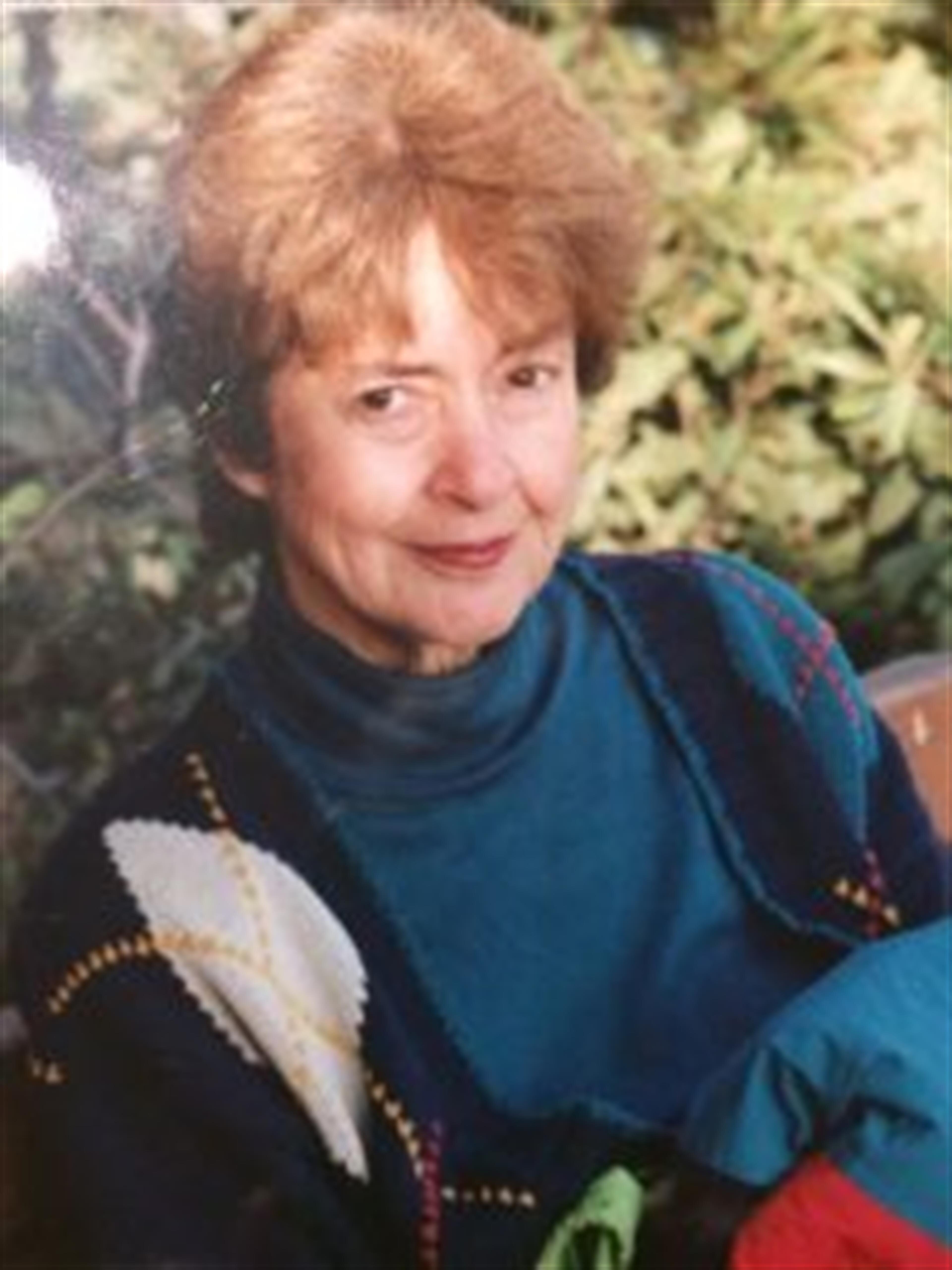 Joan L. Lindholm