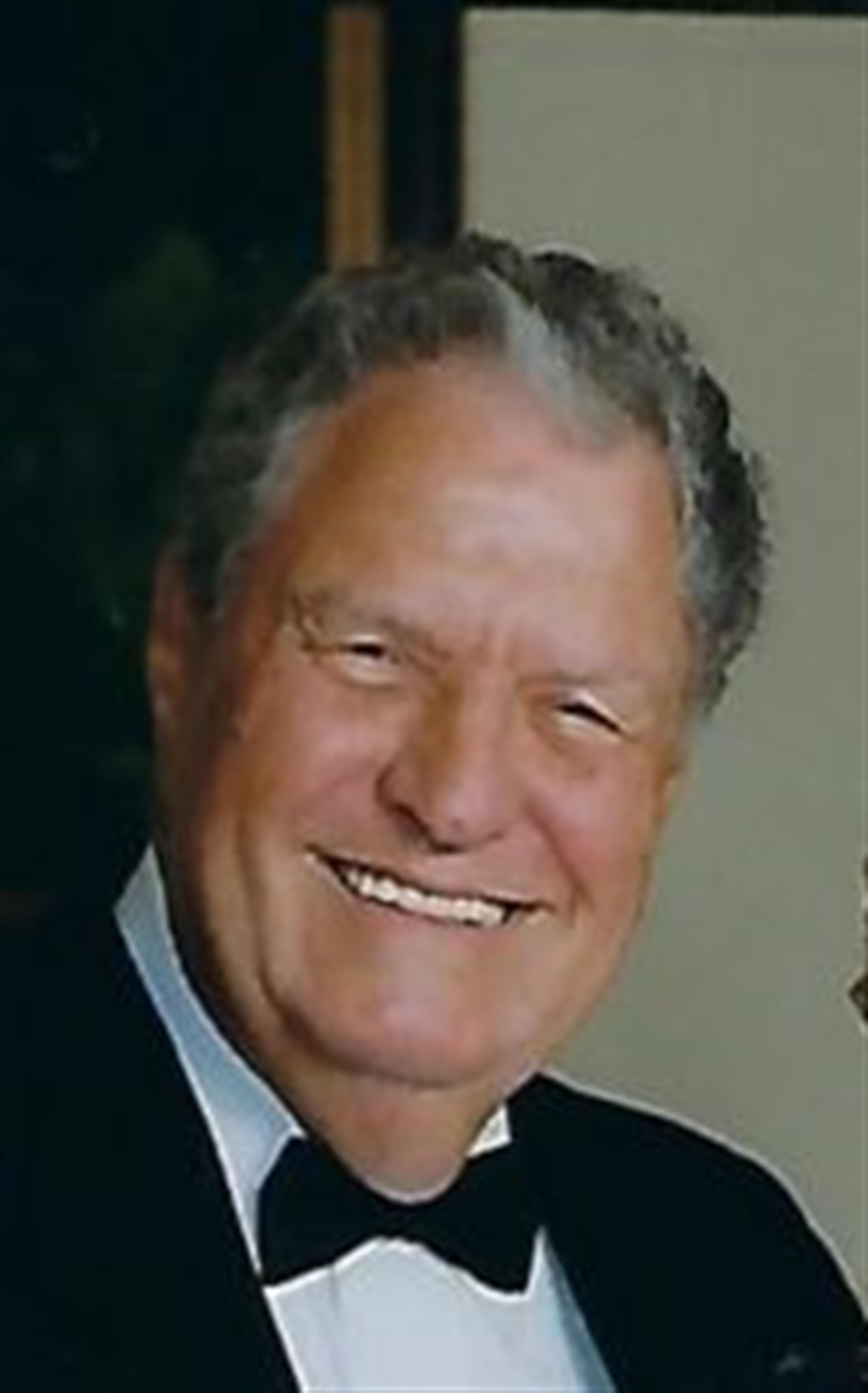 ALFRED BLUH