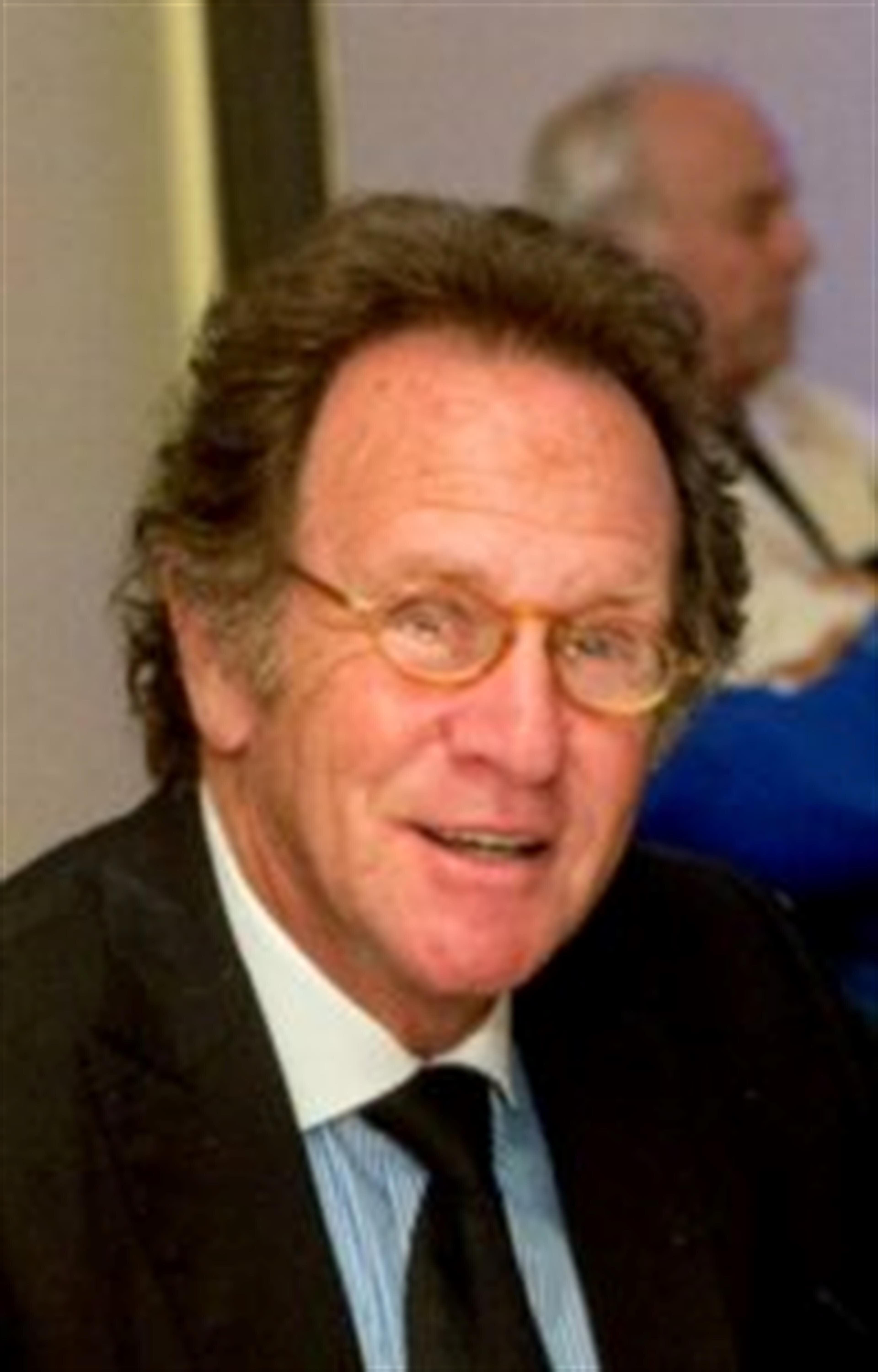 LESLIE GROFFMAN