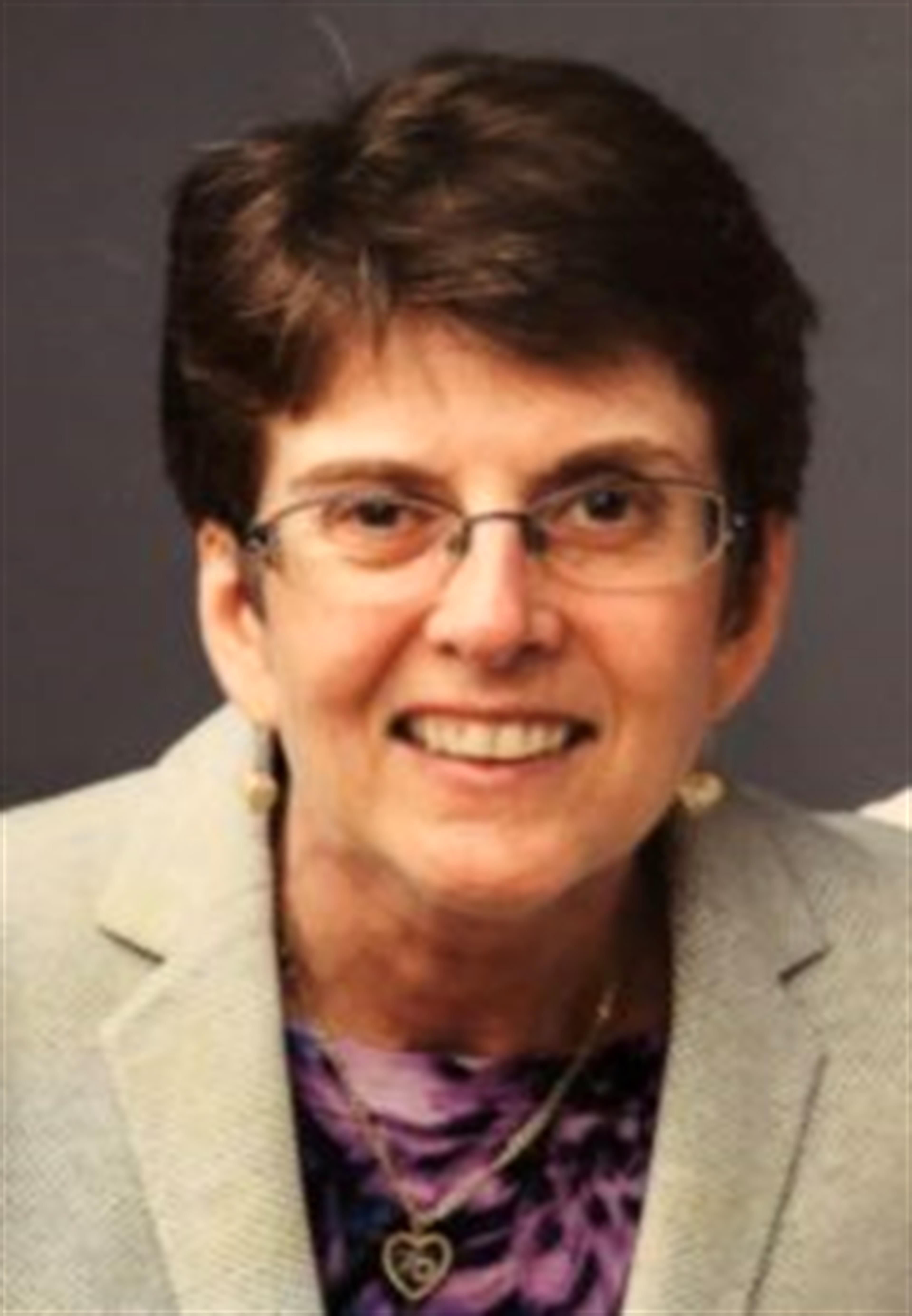 JULIE KAHN