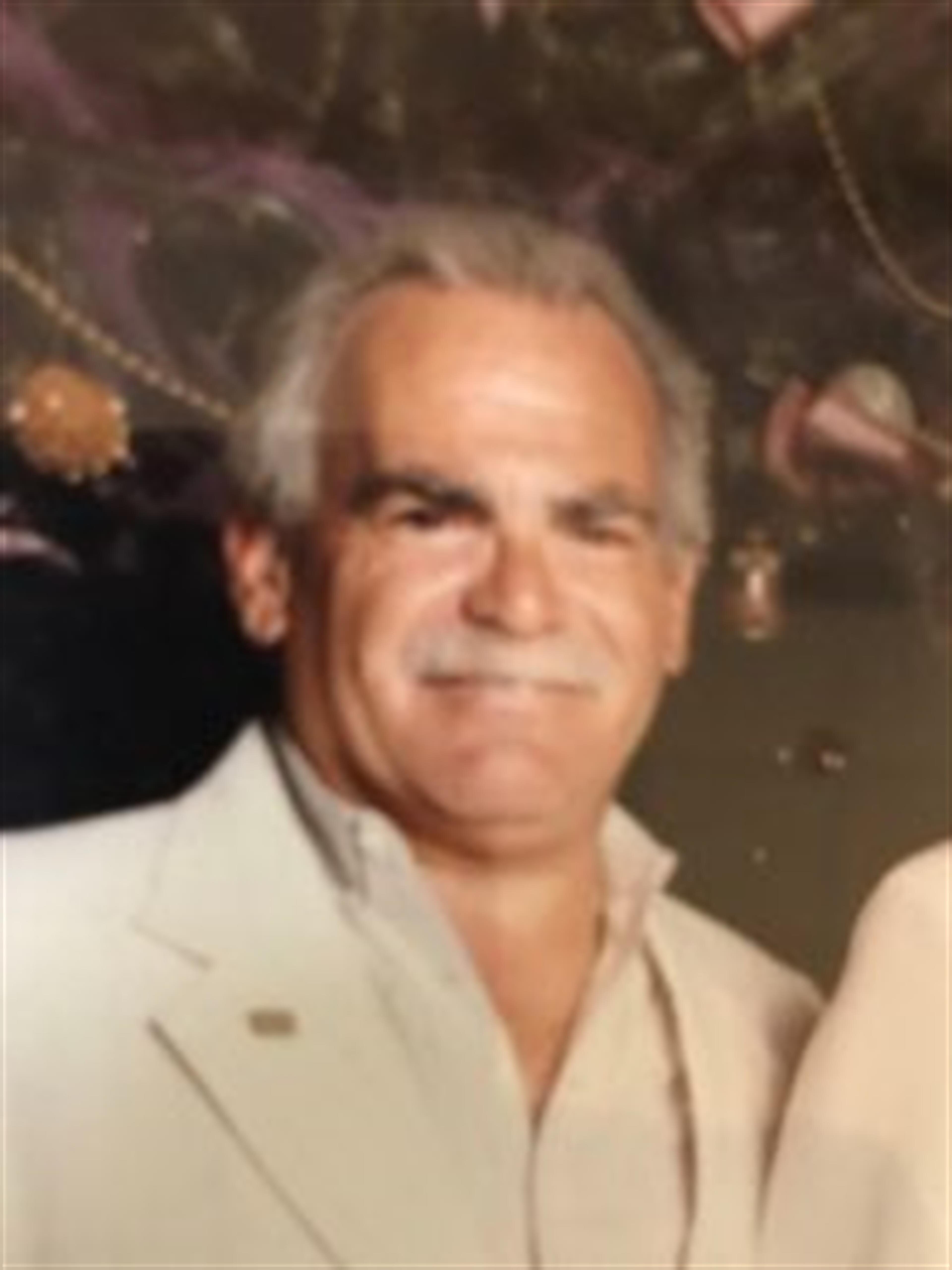 DONALD MARTIN GACHÉ