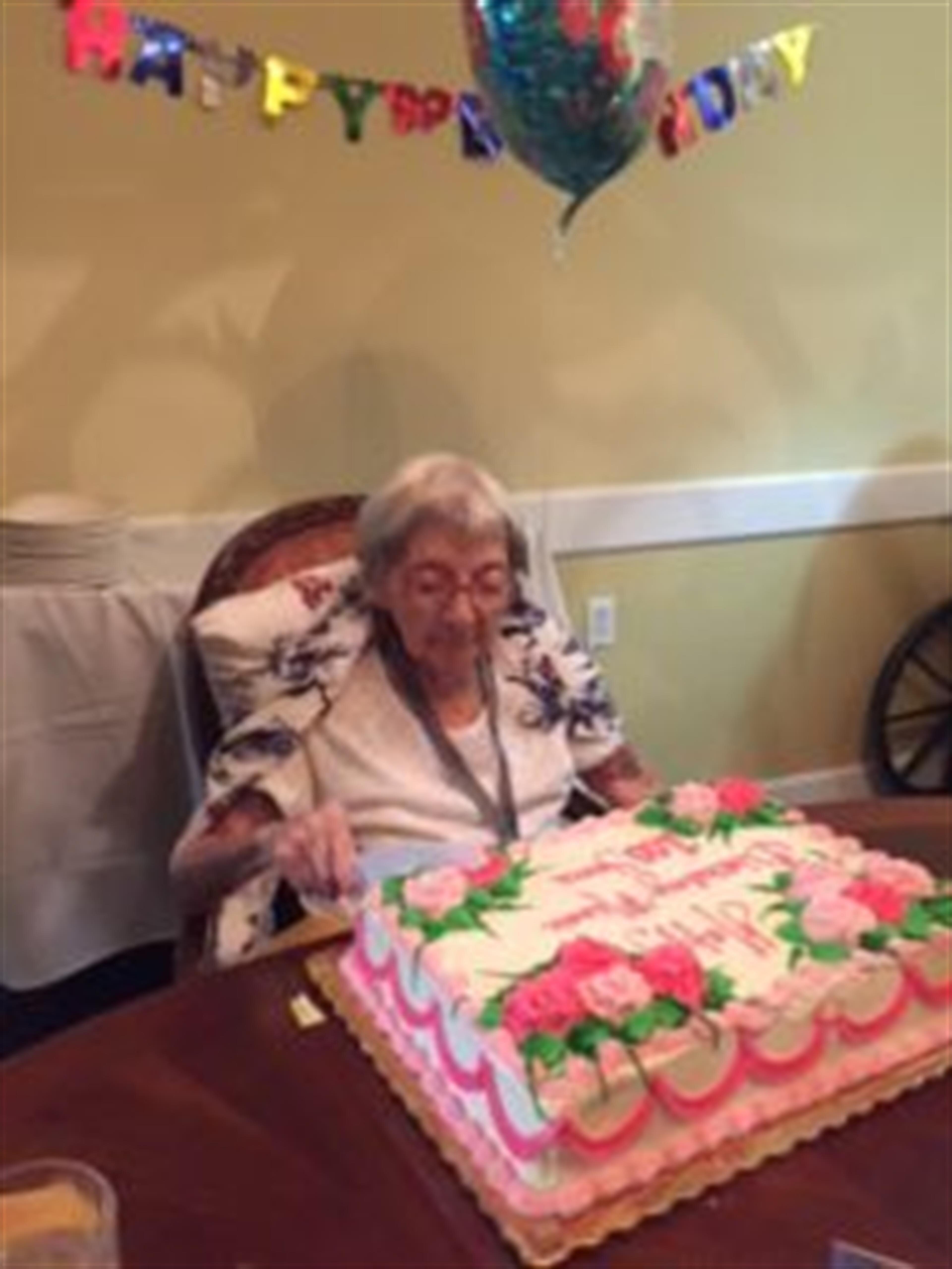 MINNIE YOUNGER