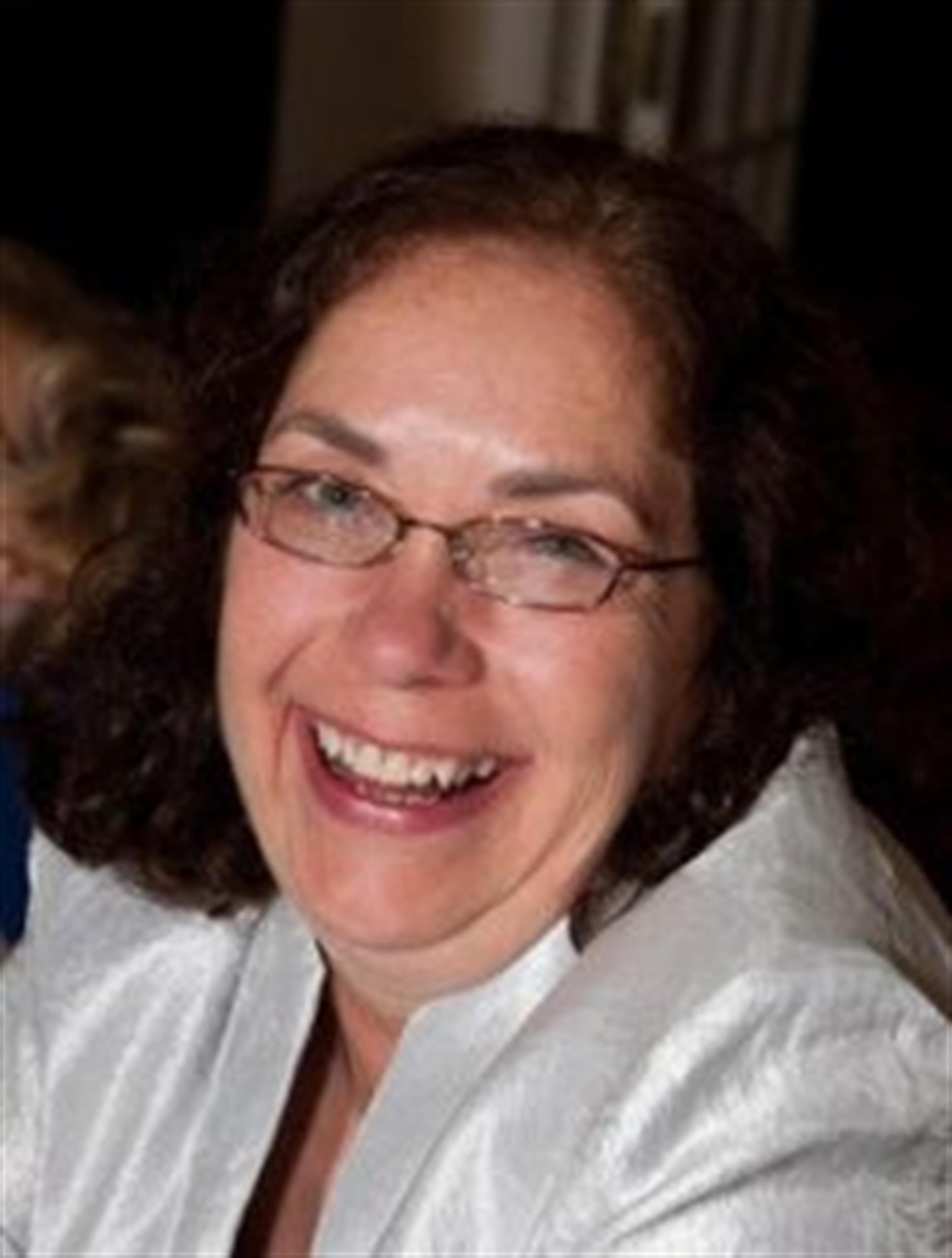 Linda Fowler