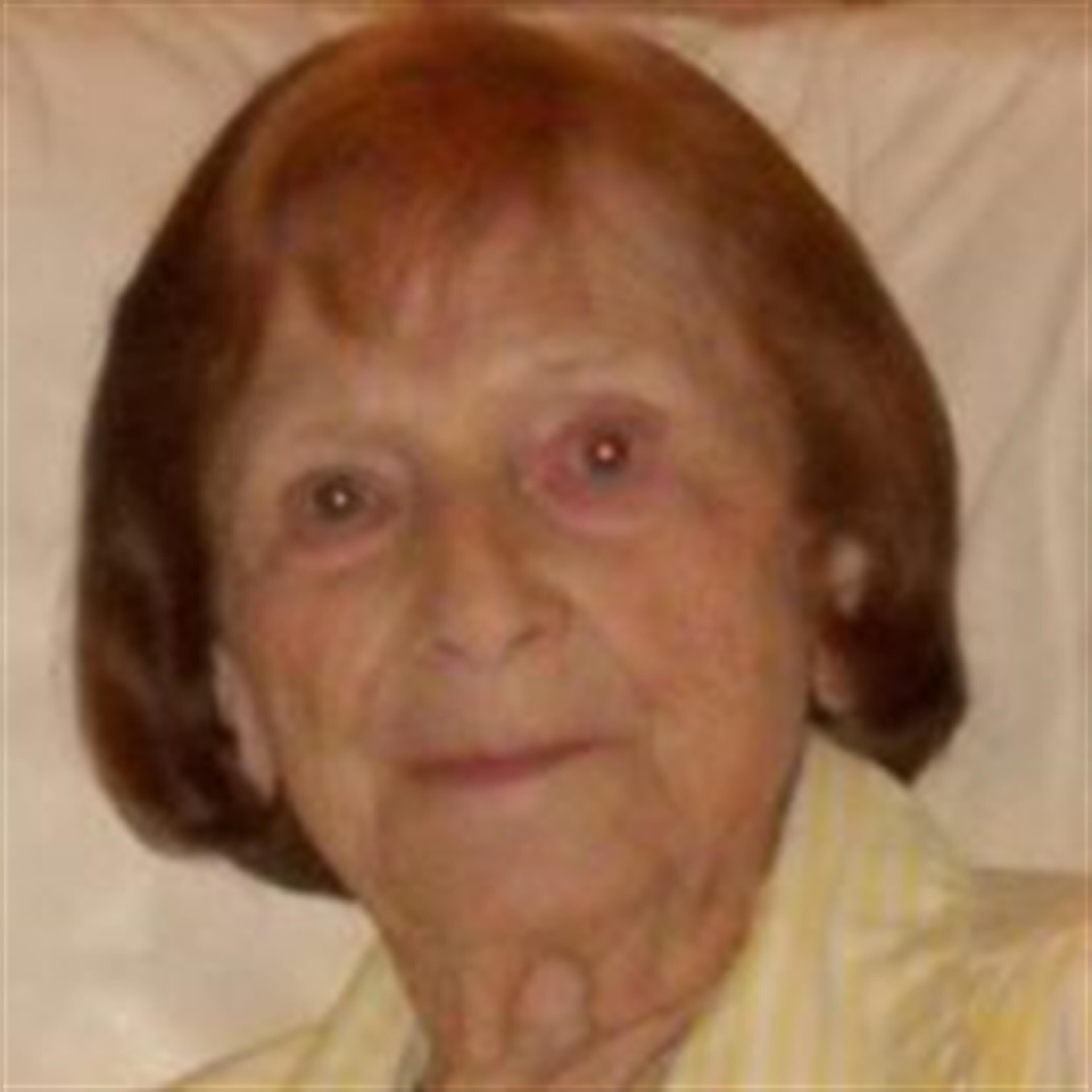 Roslyn  Lippman