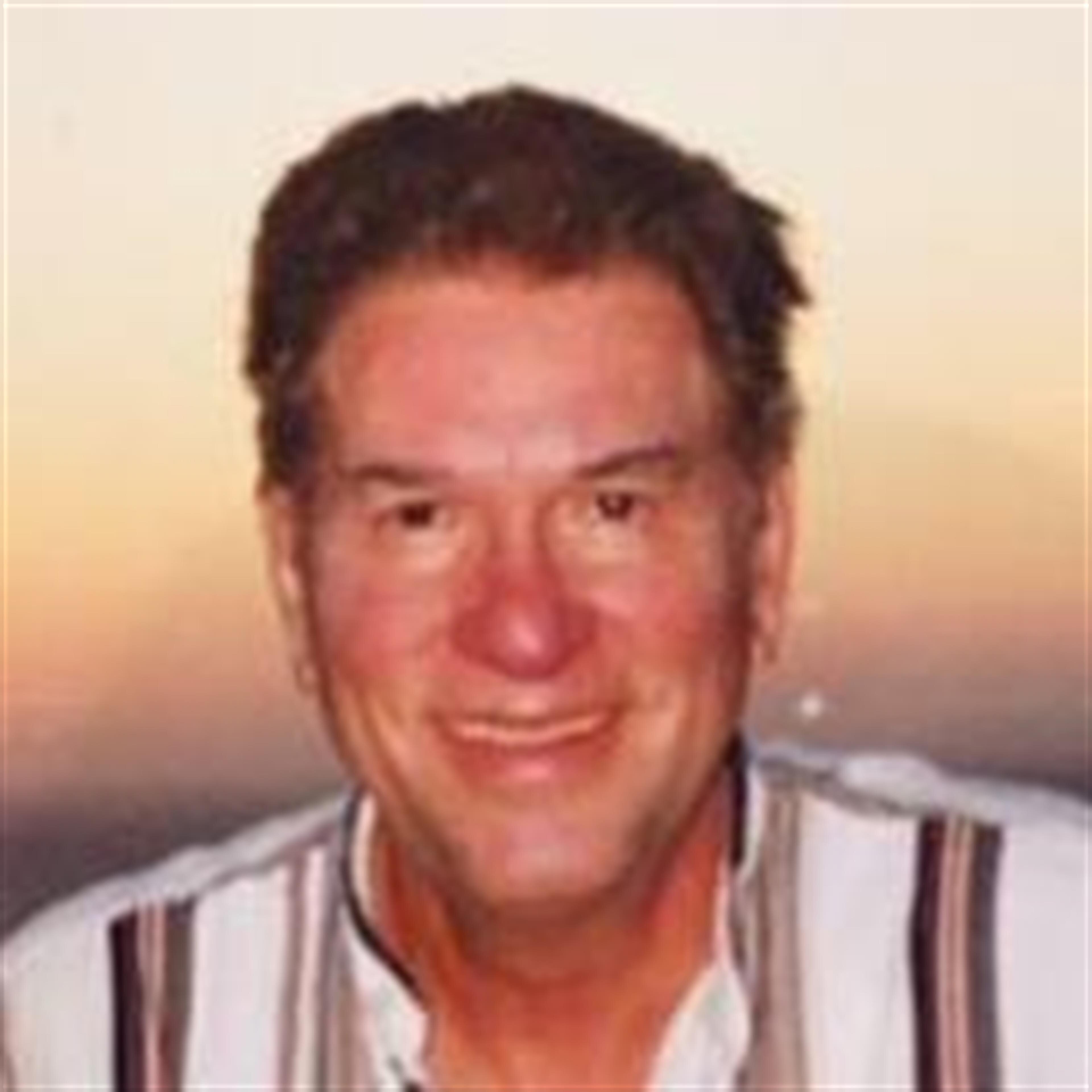 Leonard  Hecker