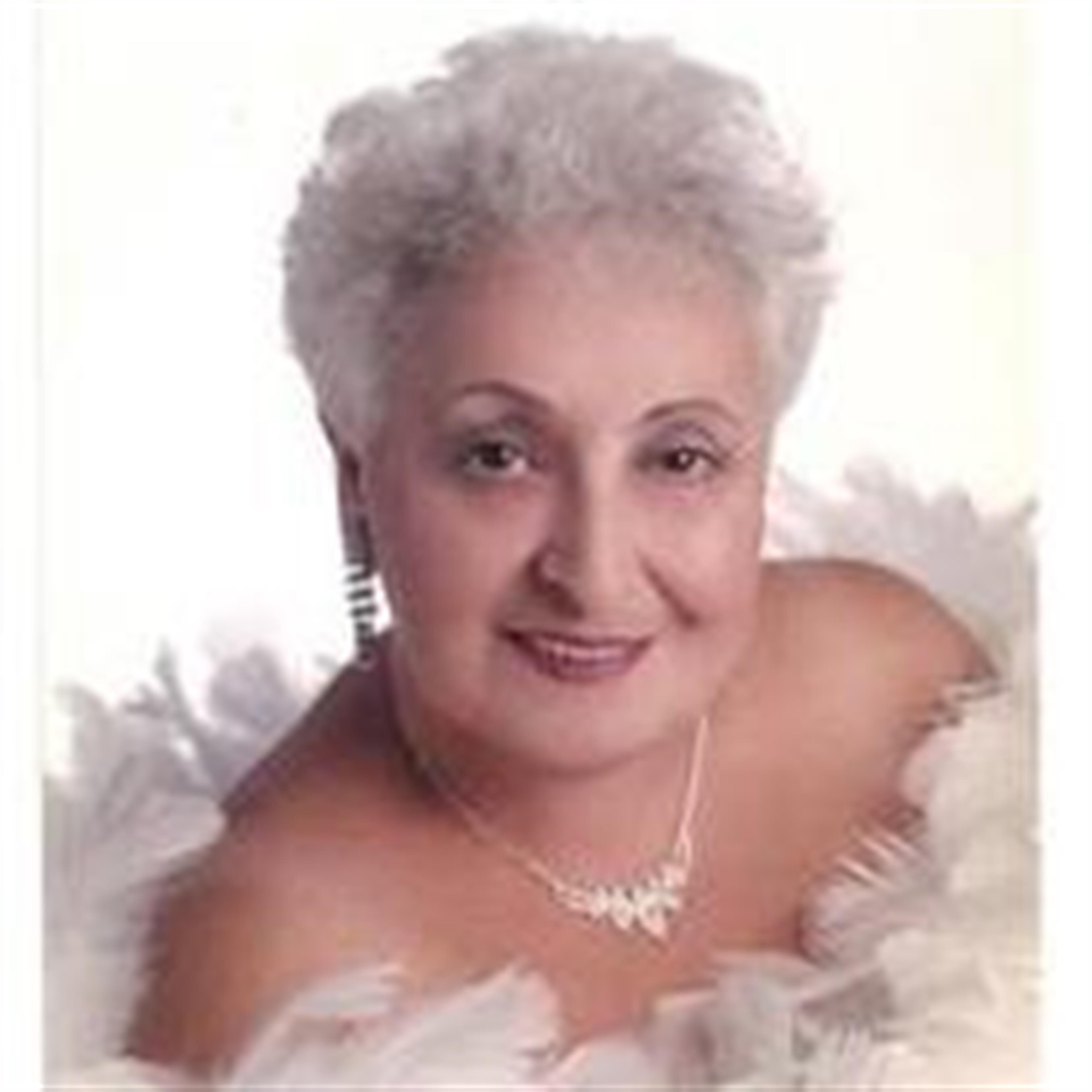 Lillian  Ryer