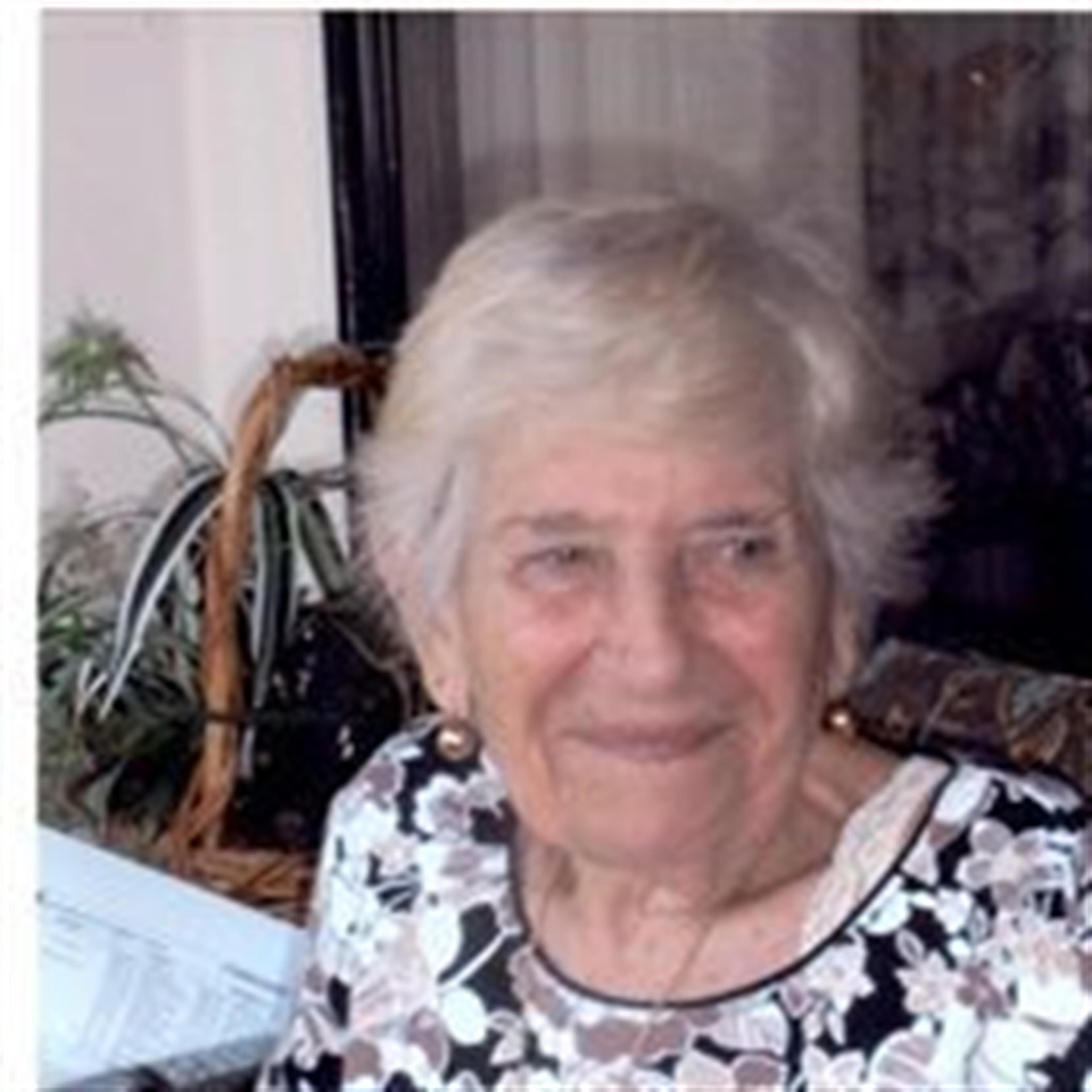 Beatrice  Kalb