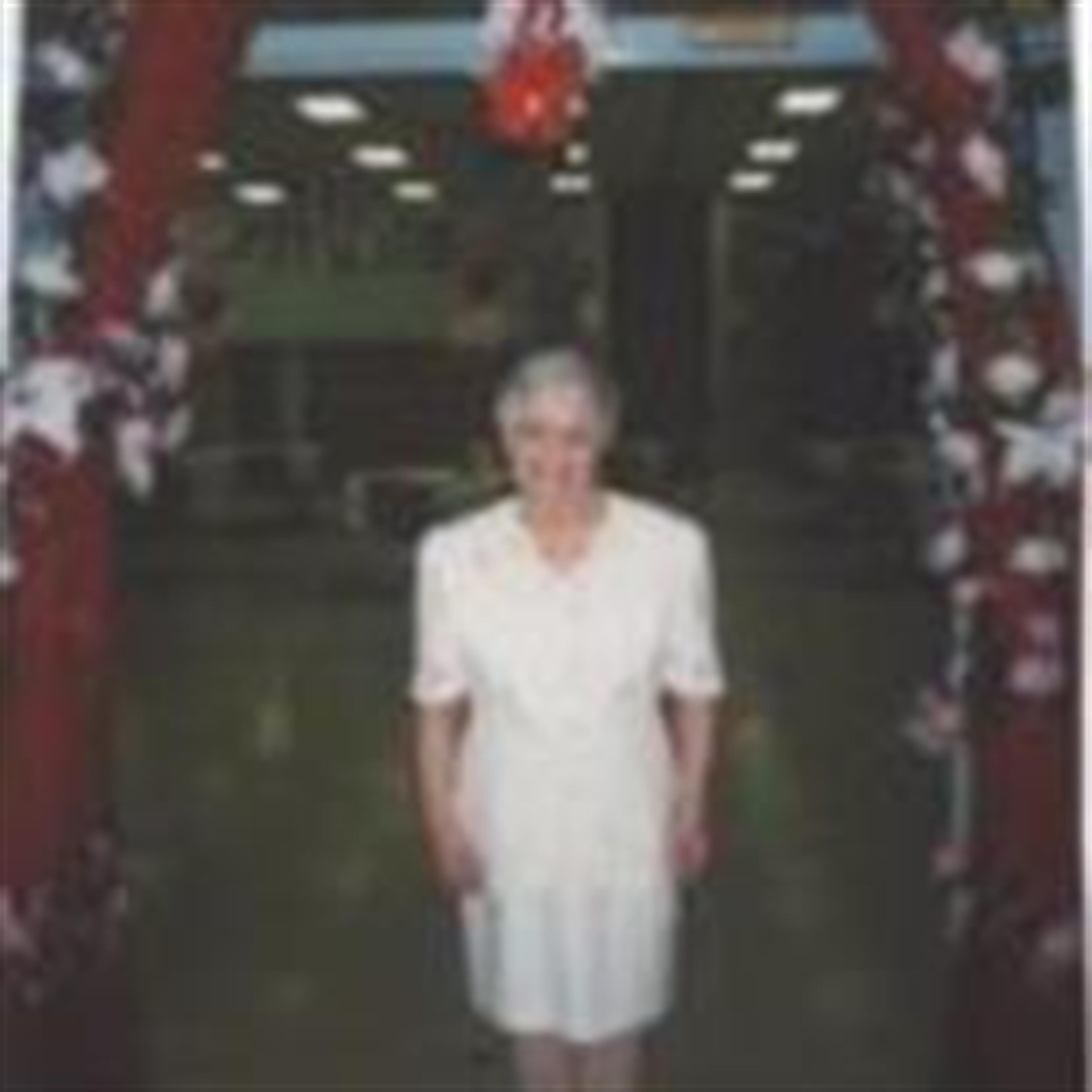 Edna Bayer
