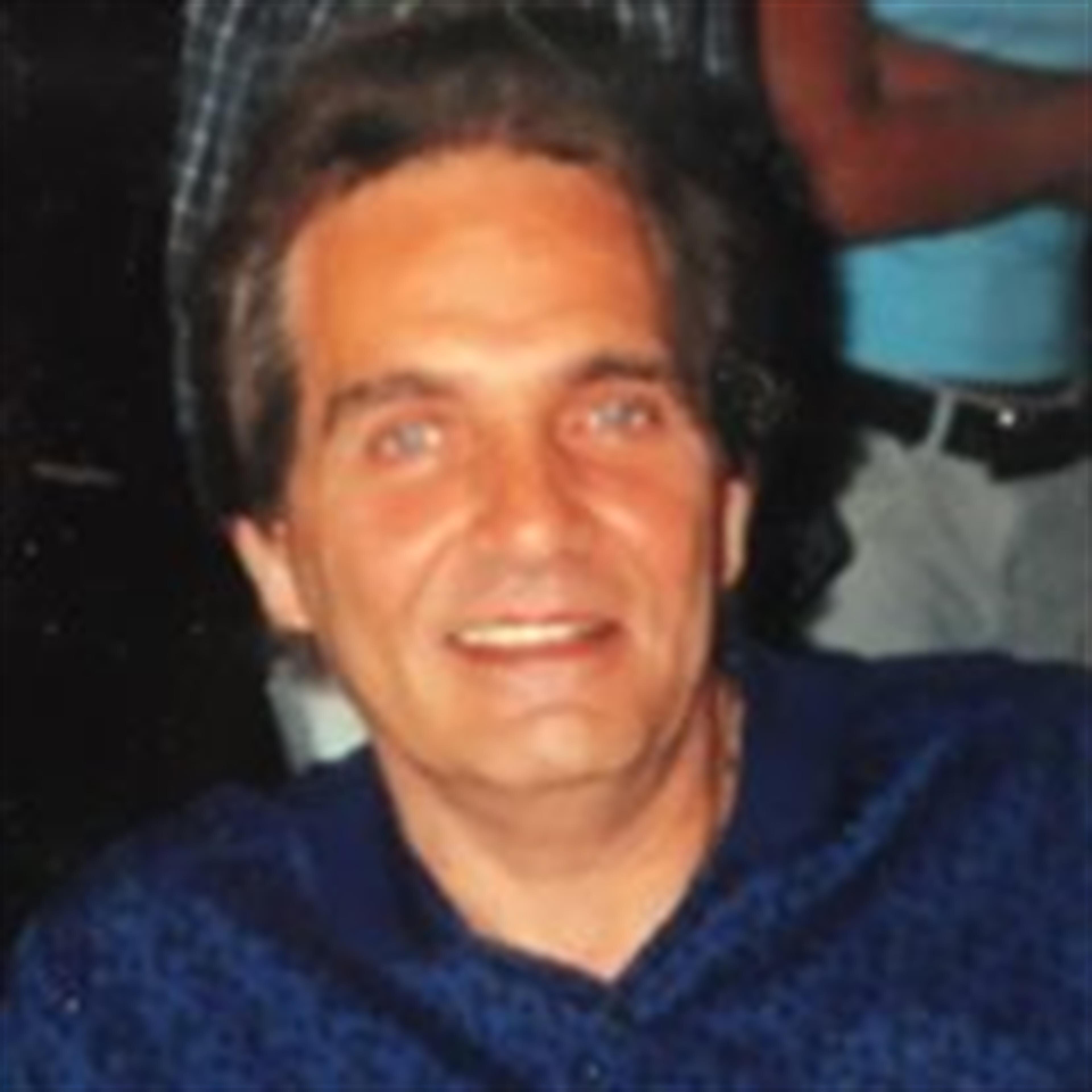 Robert D. "Bobby" Puinno