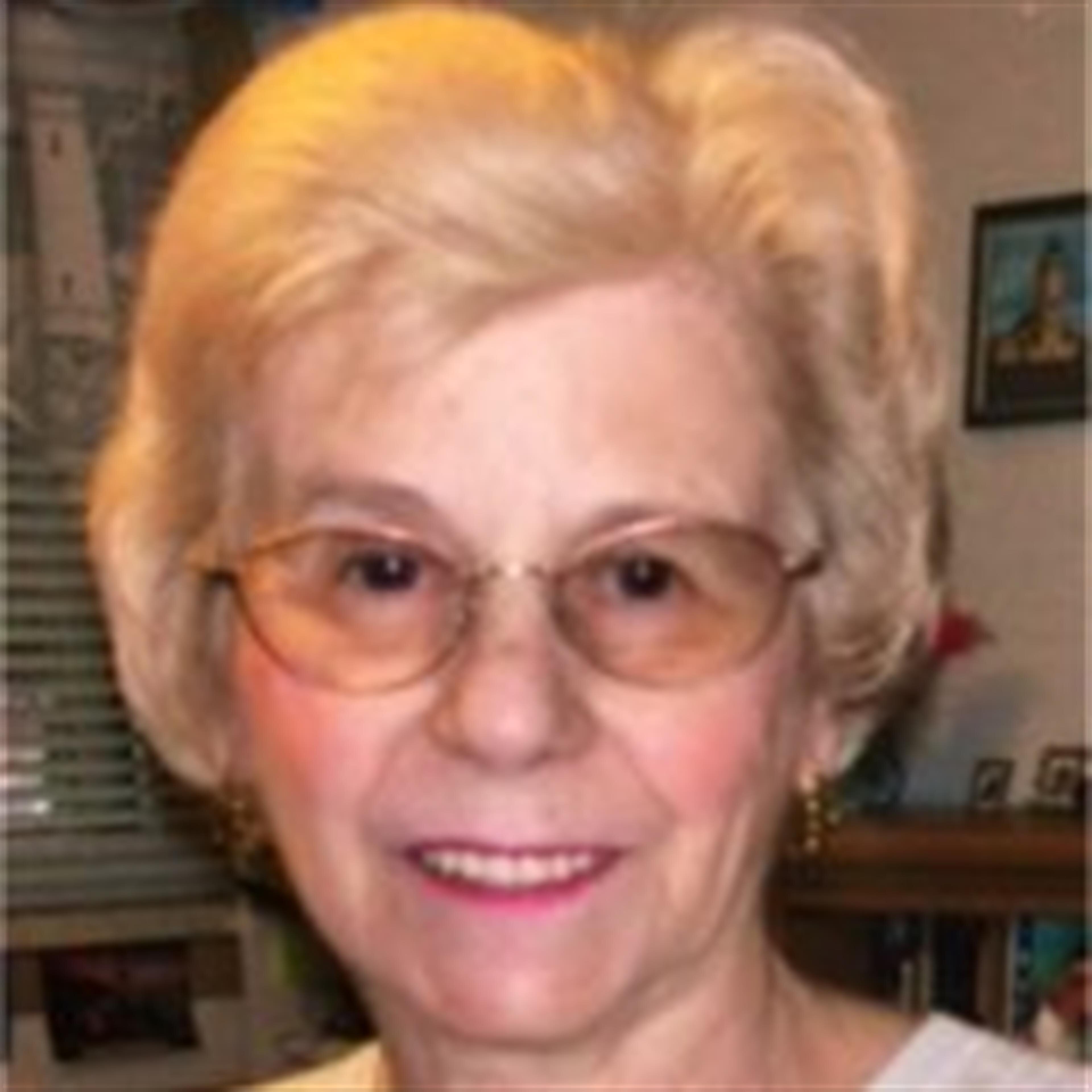 Elsie J Wright