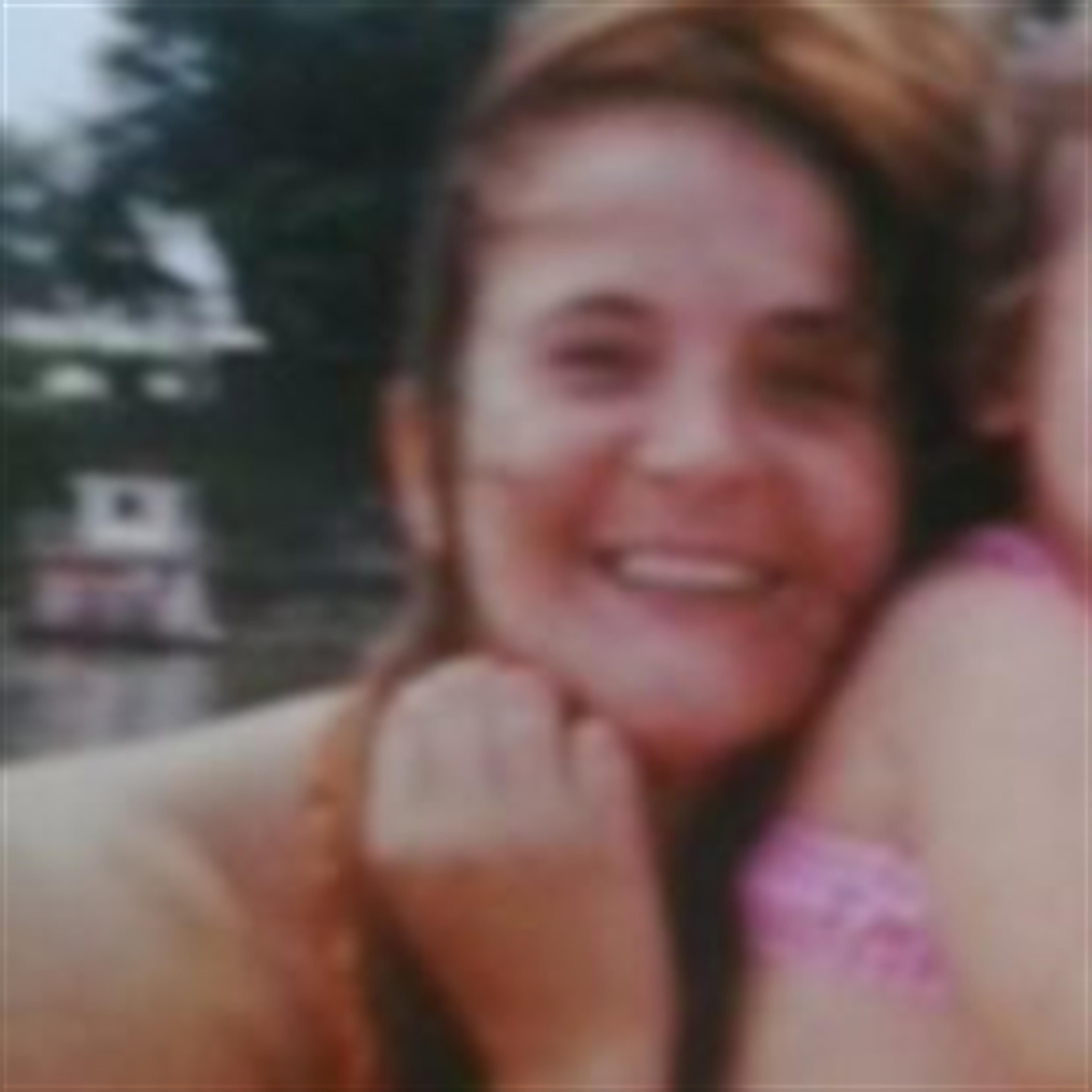 Leslie Hope Albrecht