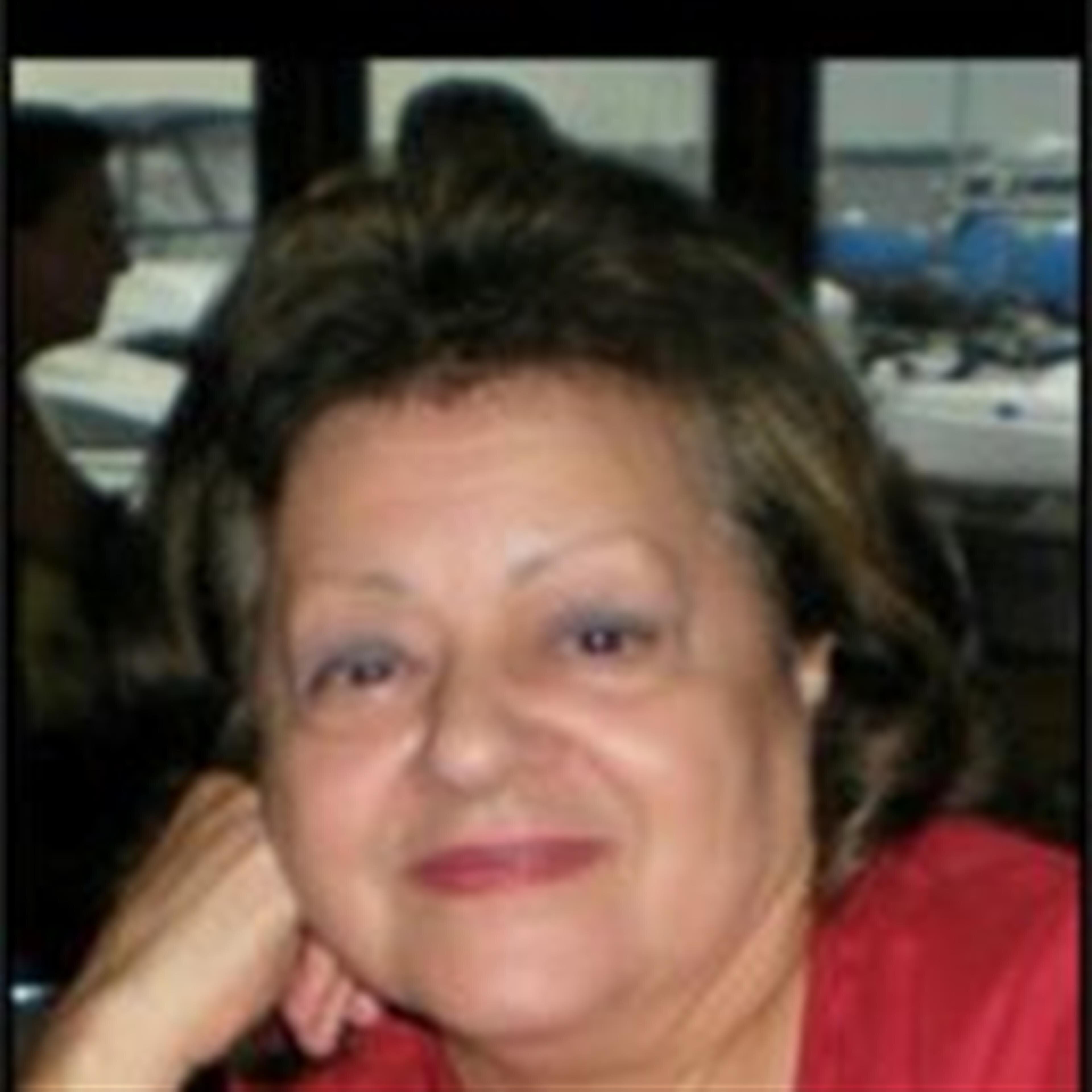 Candida Castro
