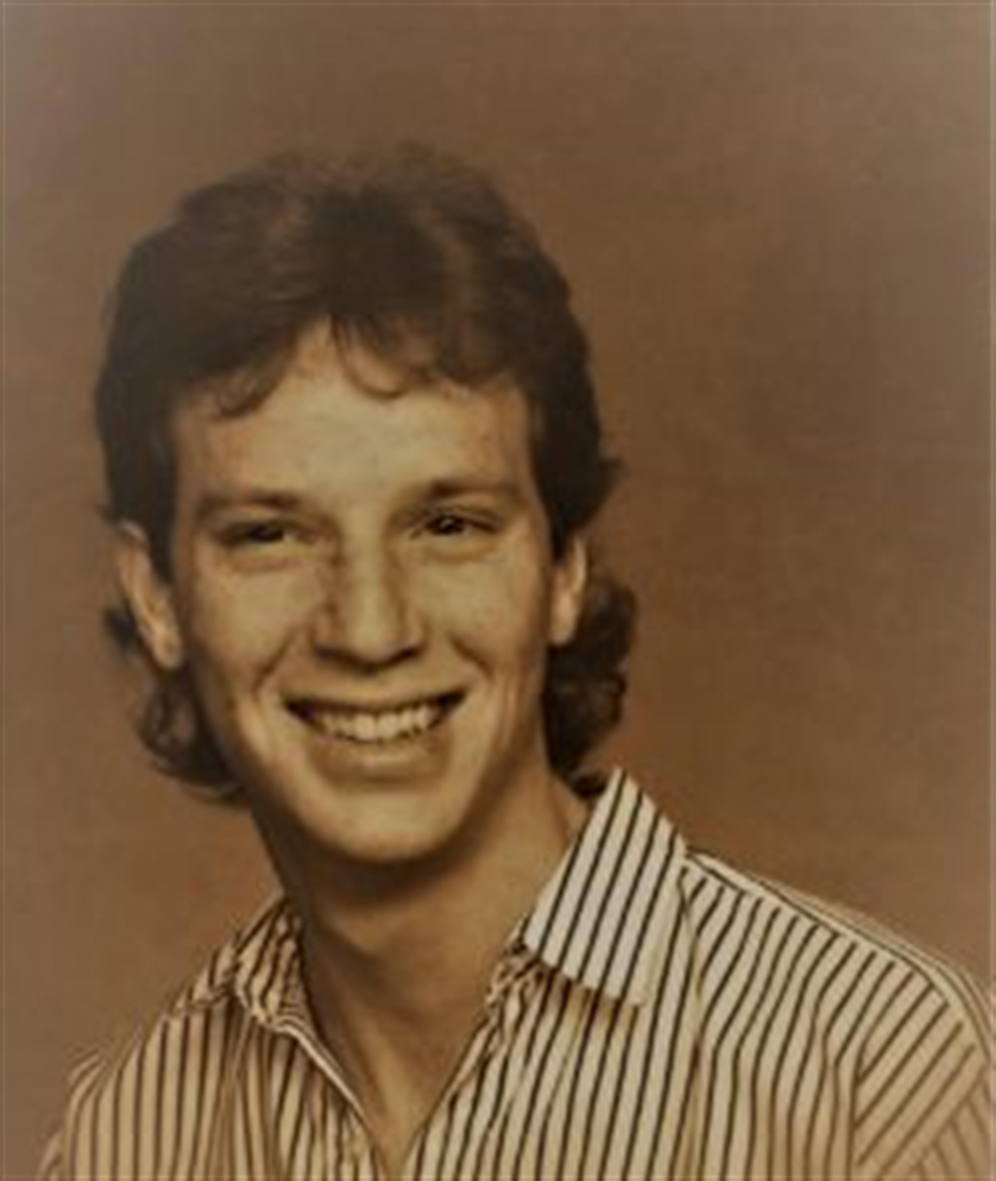 Eric Wayne Scarlett