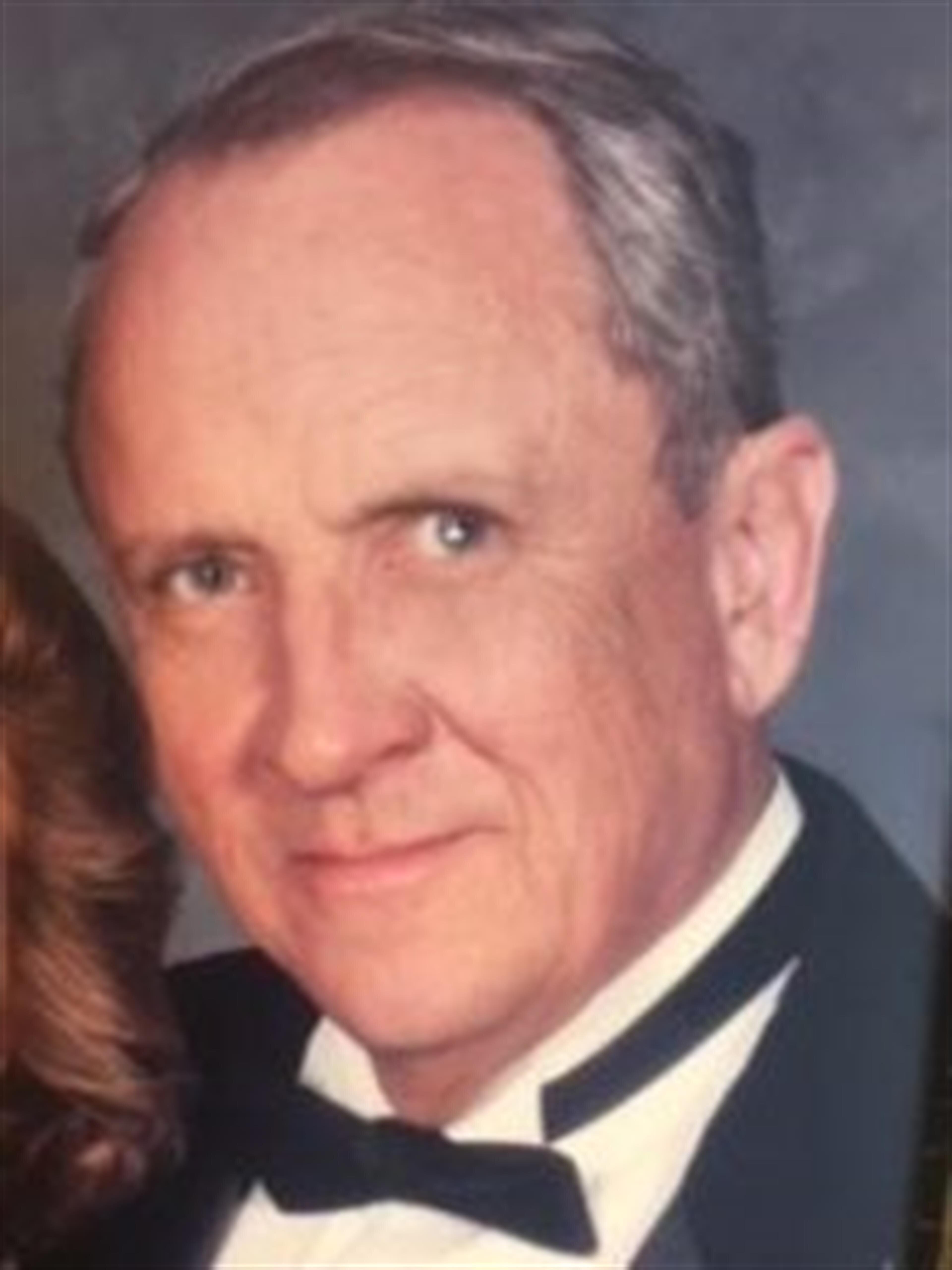 Walter Dickinson II