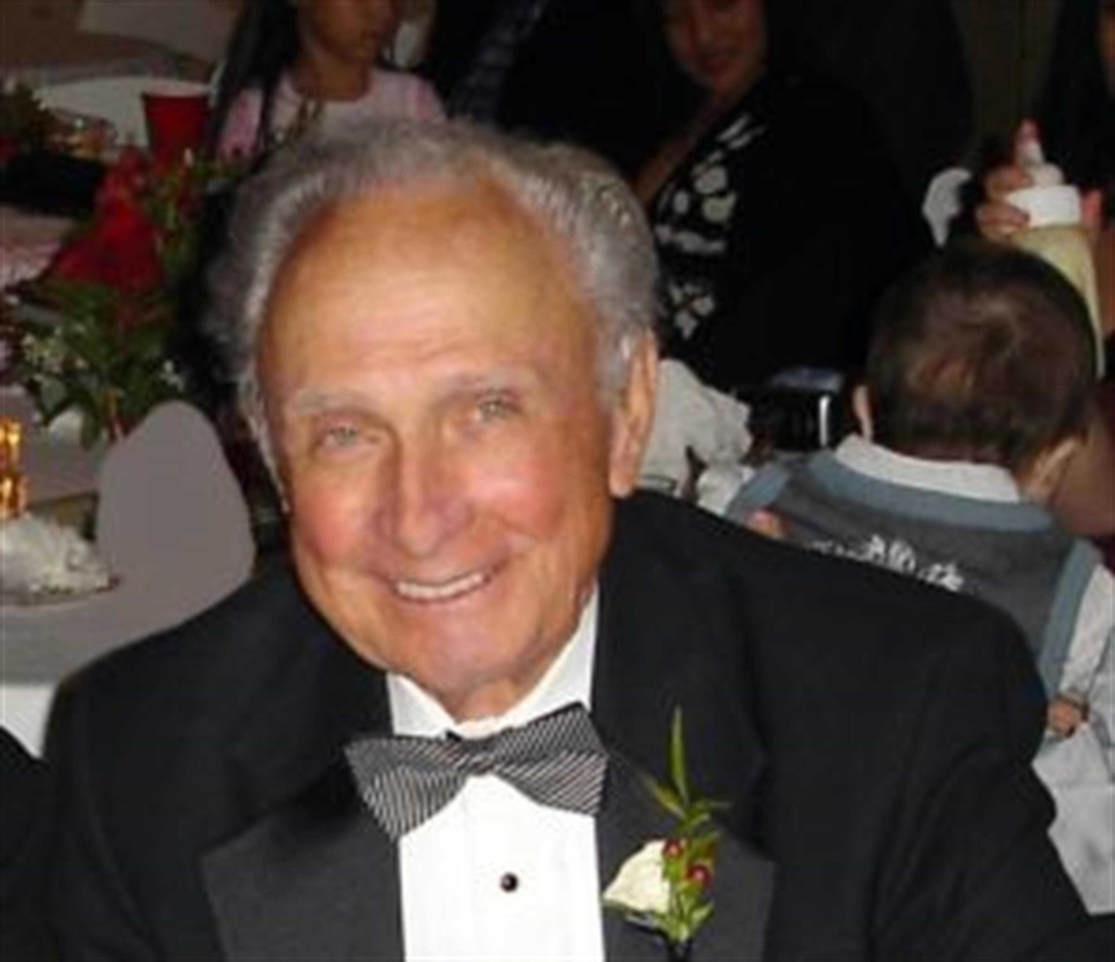 Kenneth Charles Sanders