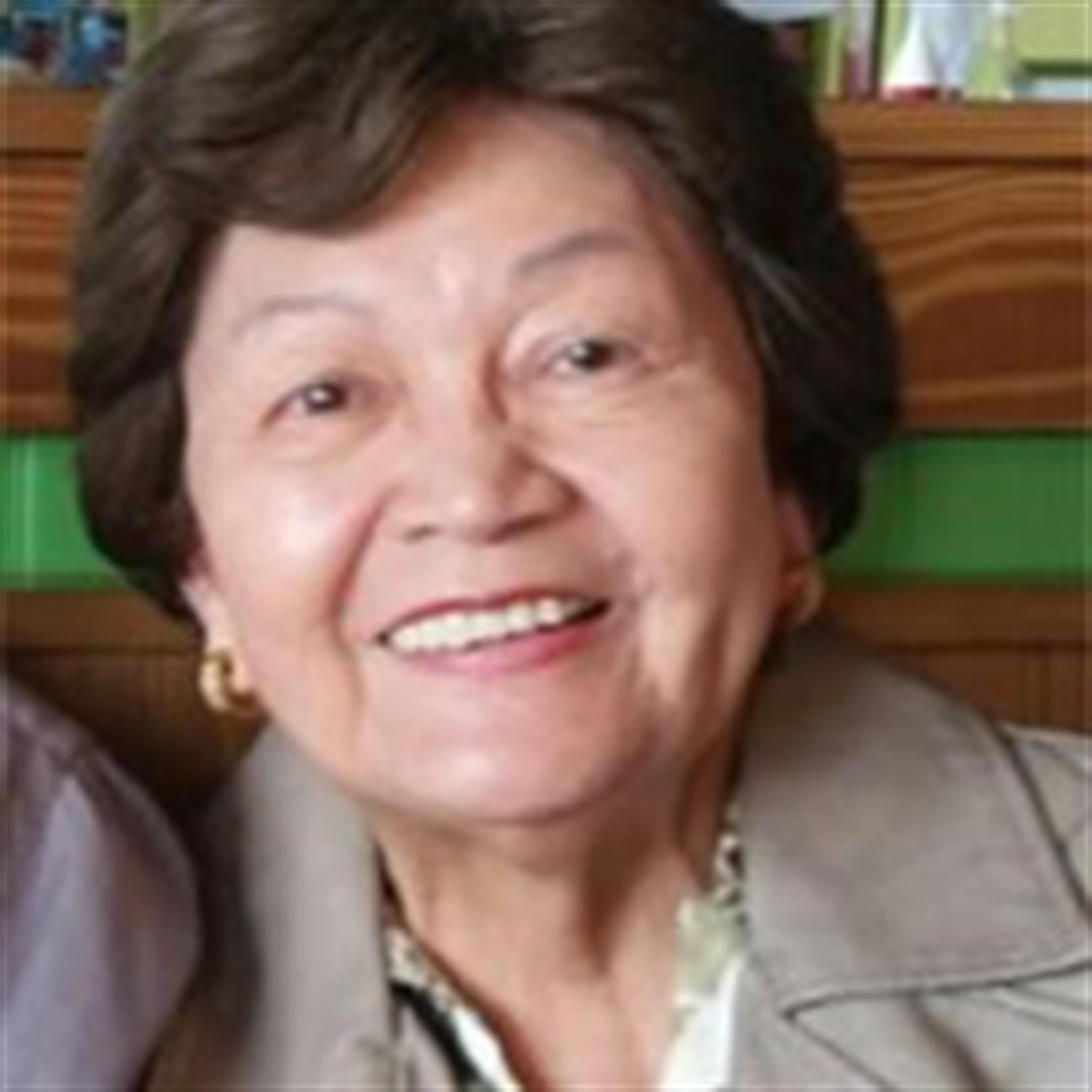 Gloria V. Oliva