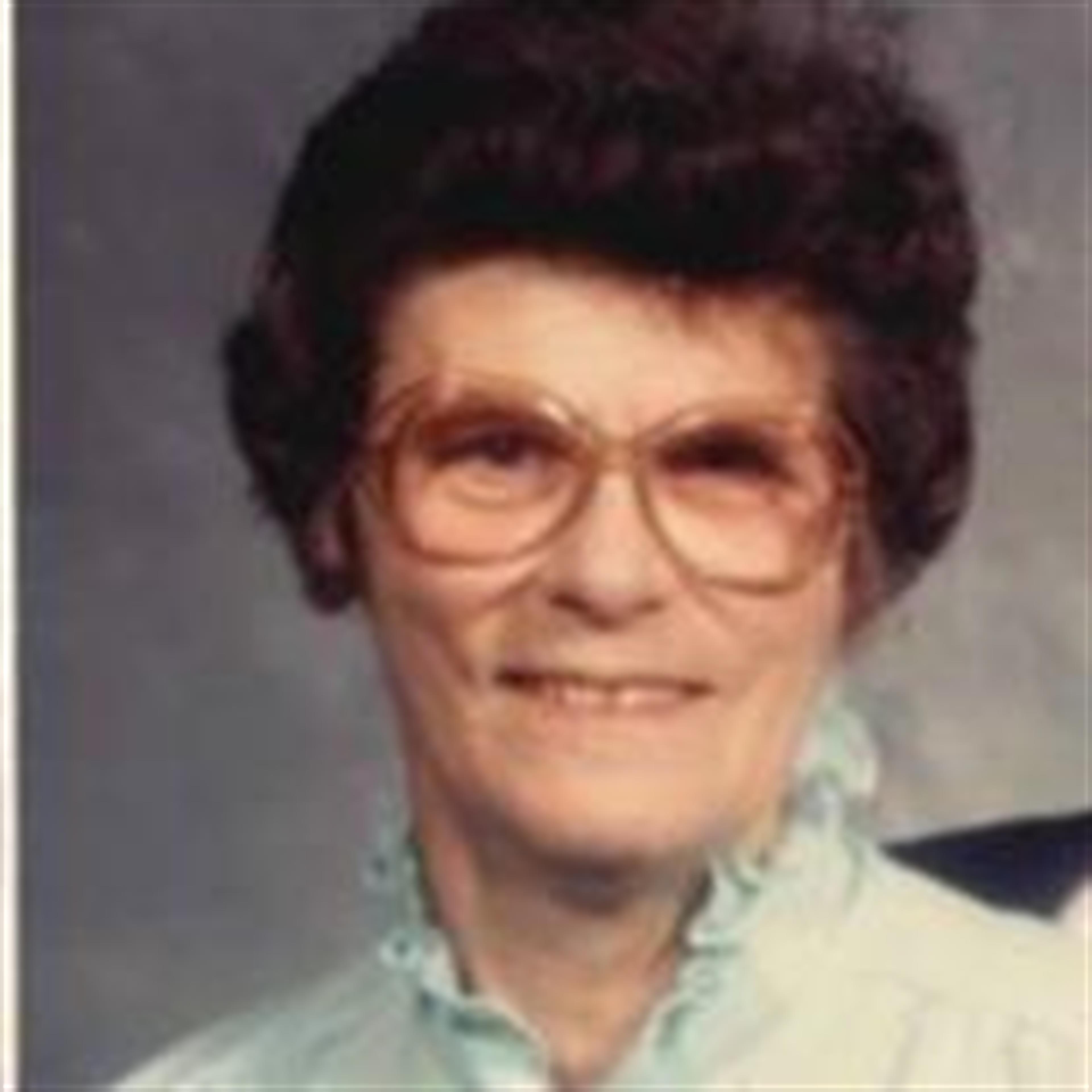 Rosalie Margaret Buzik's obituary picture