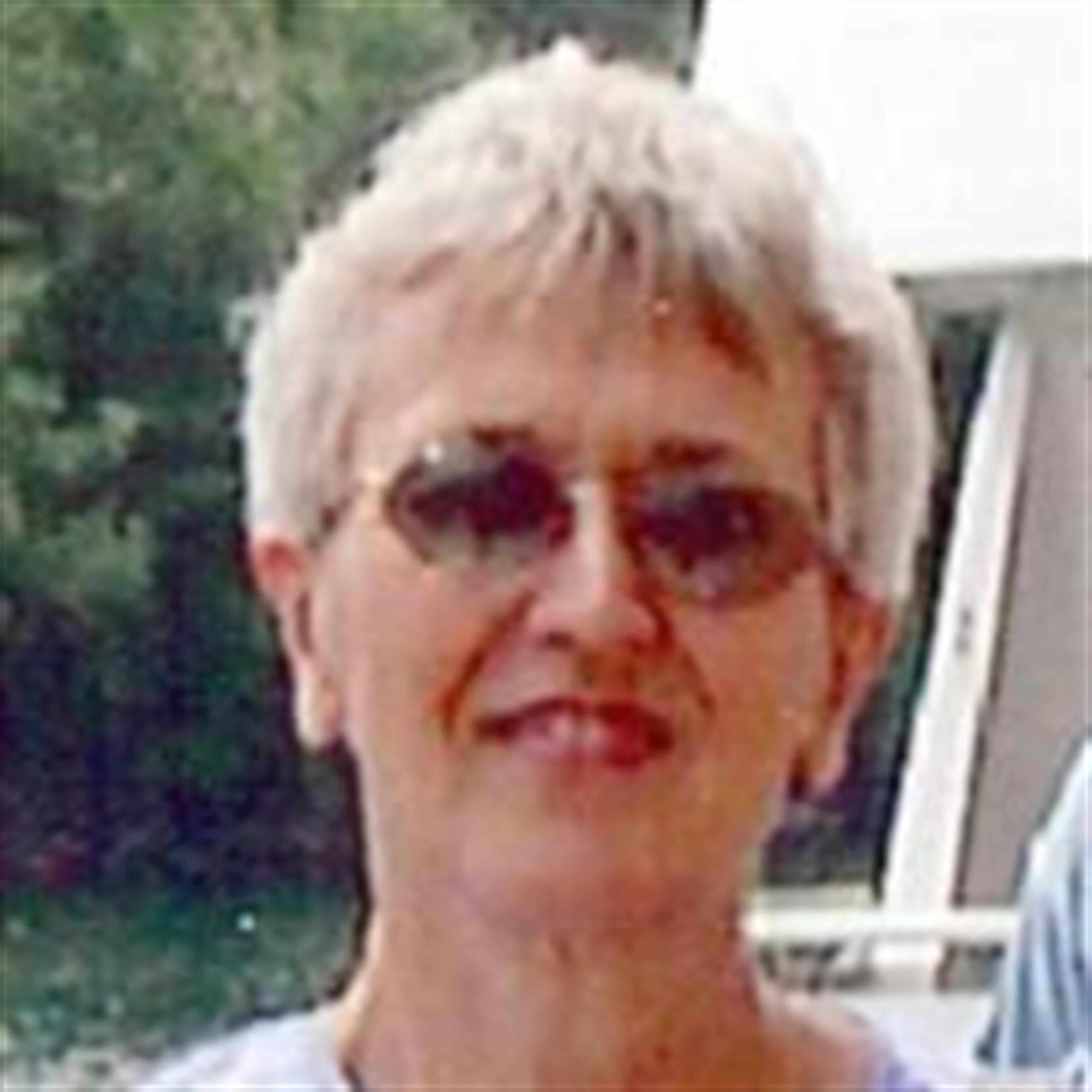 Sharon  Bond (Bolivar)