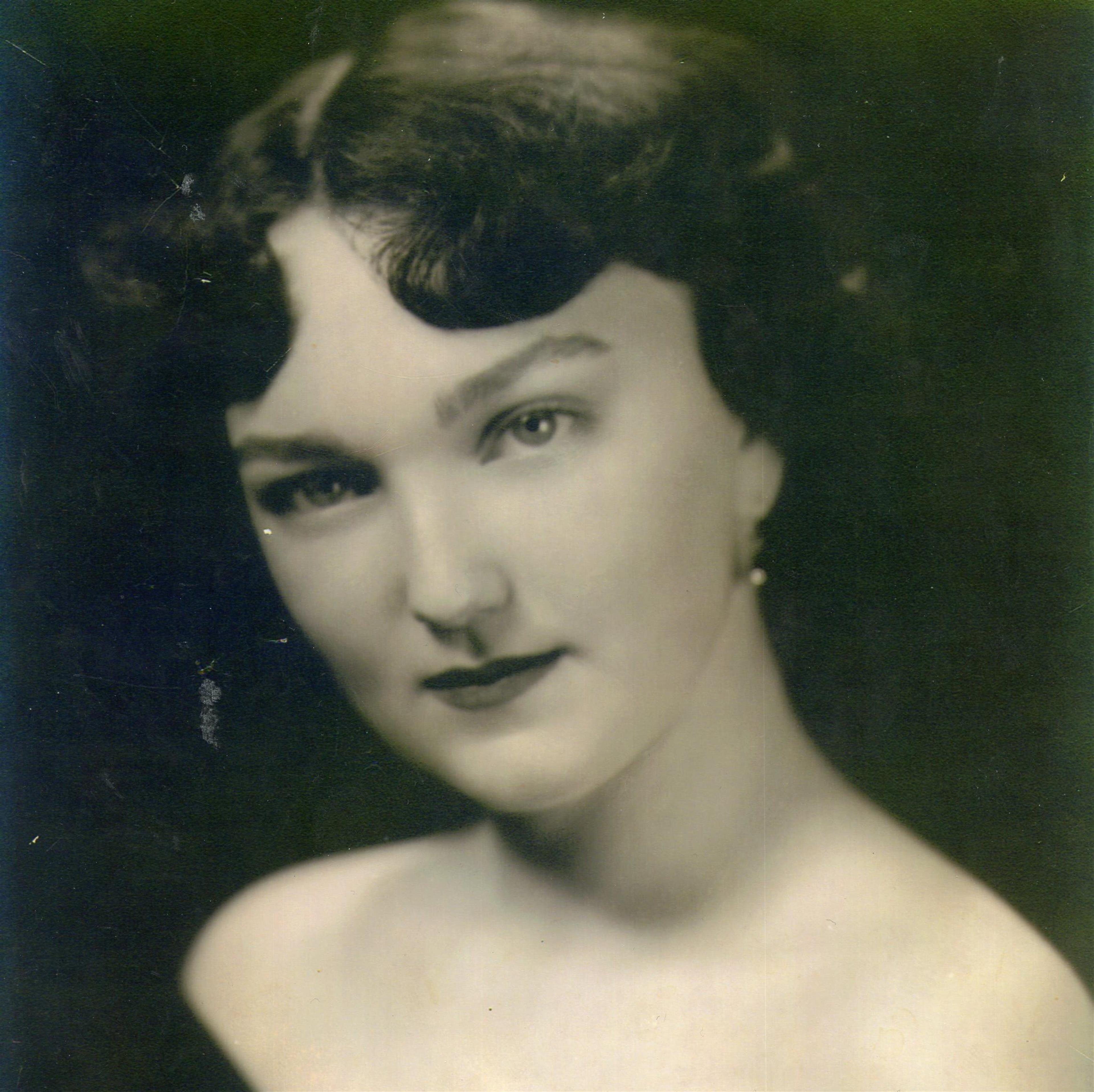 Mrs. Harriet Fields Etheridge