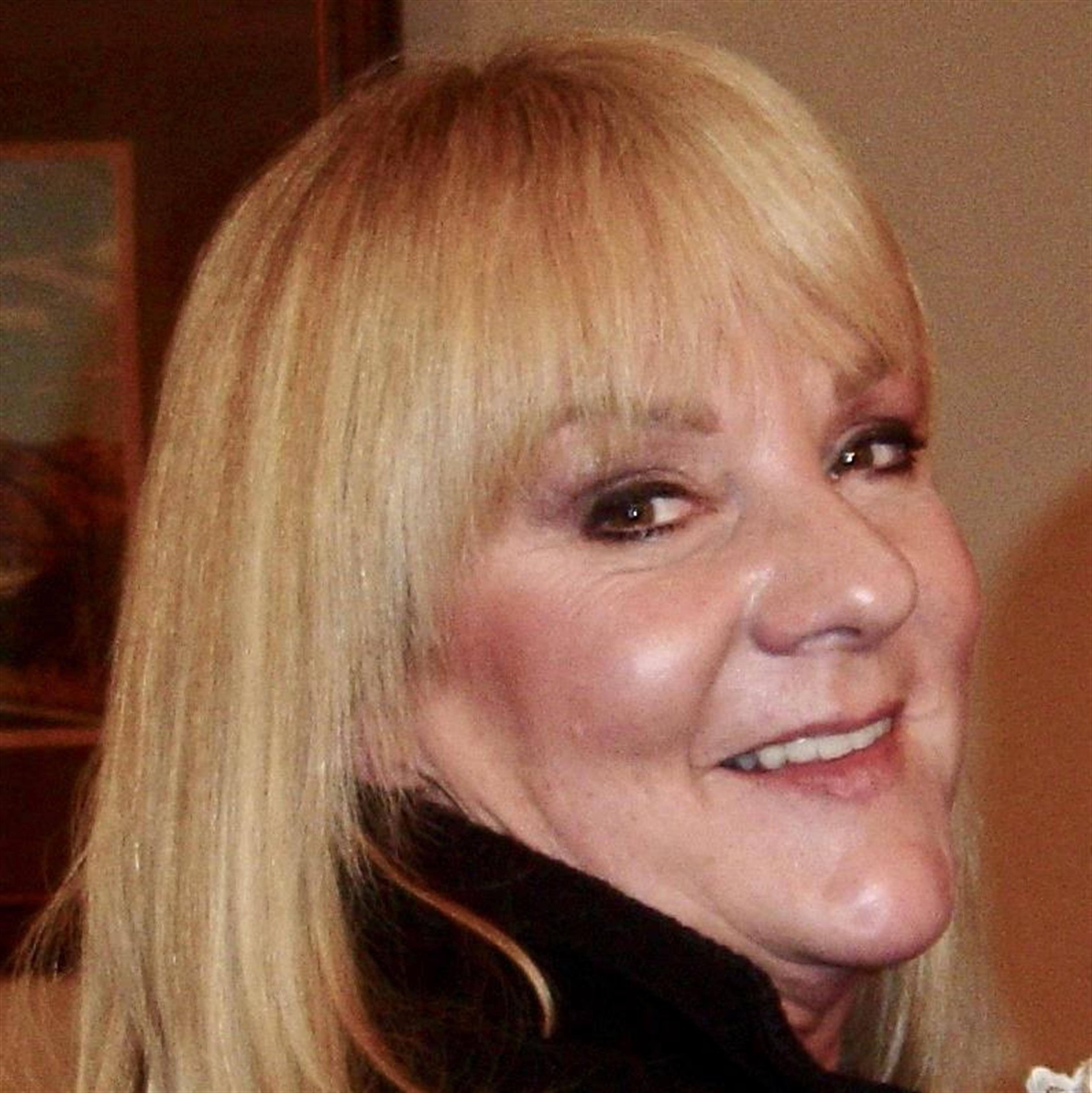 Leslie Anne Lewis