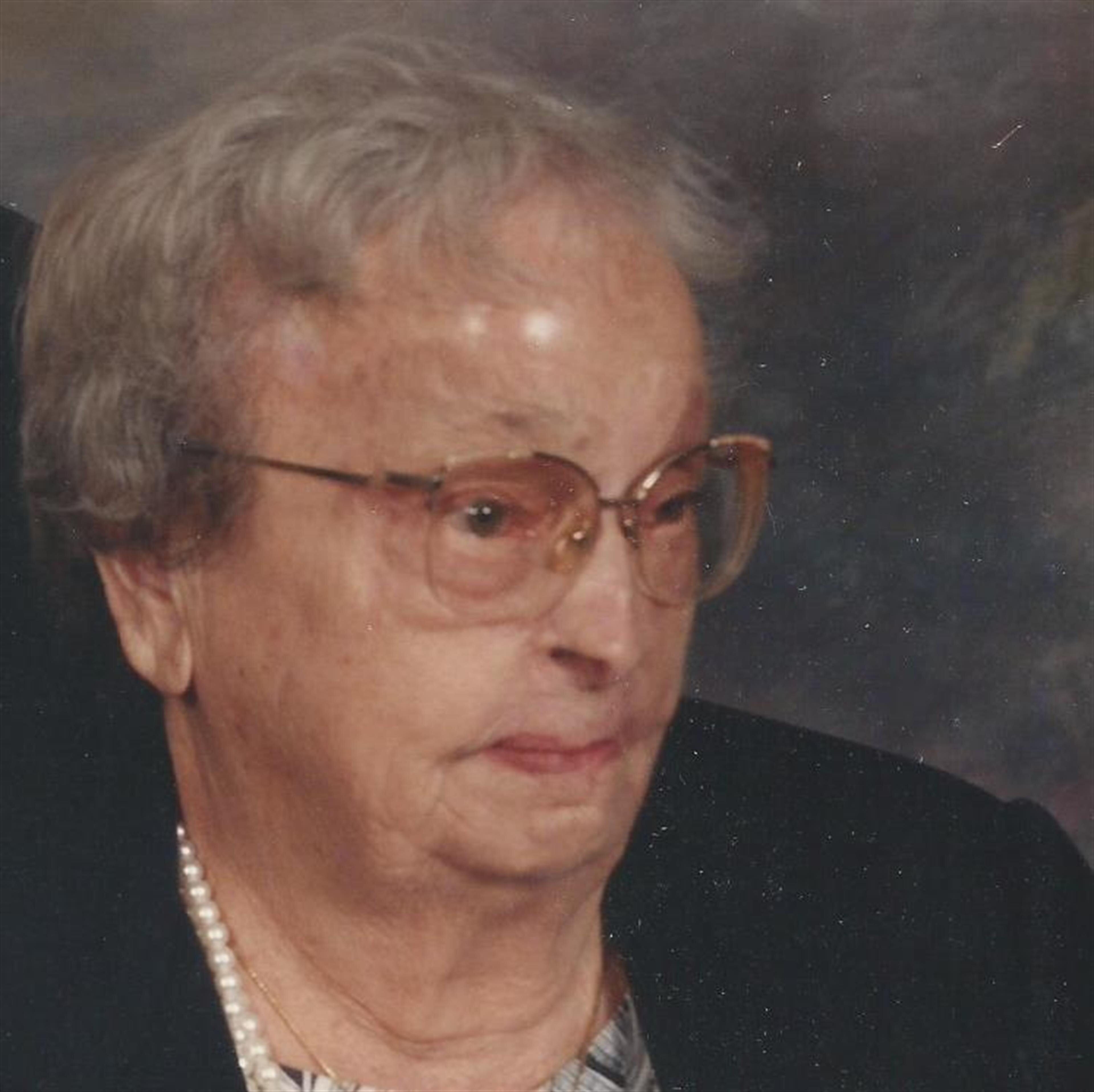 Mrs Margaret Lee Glass