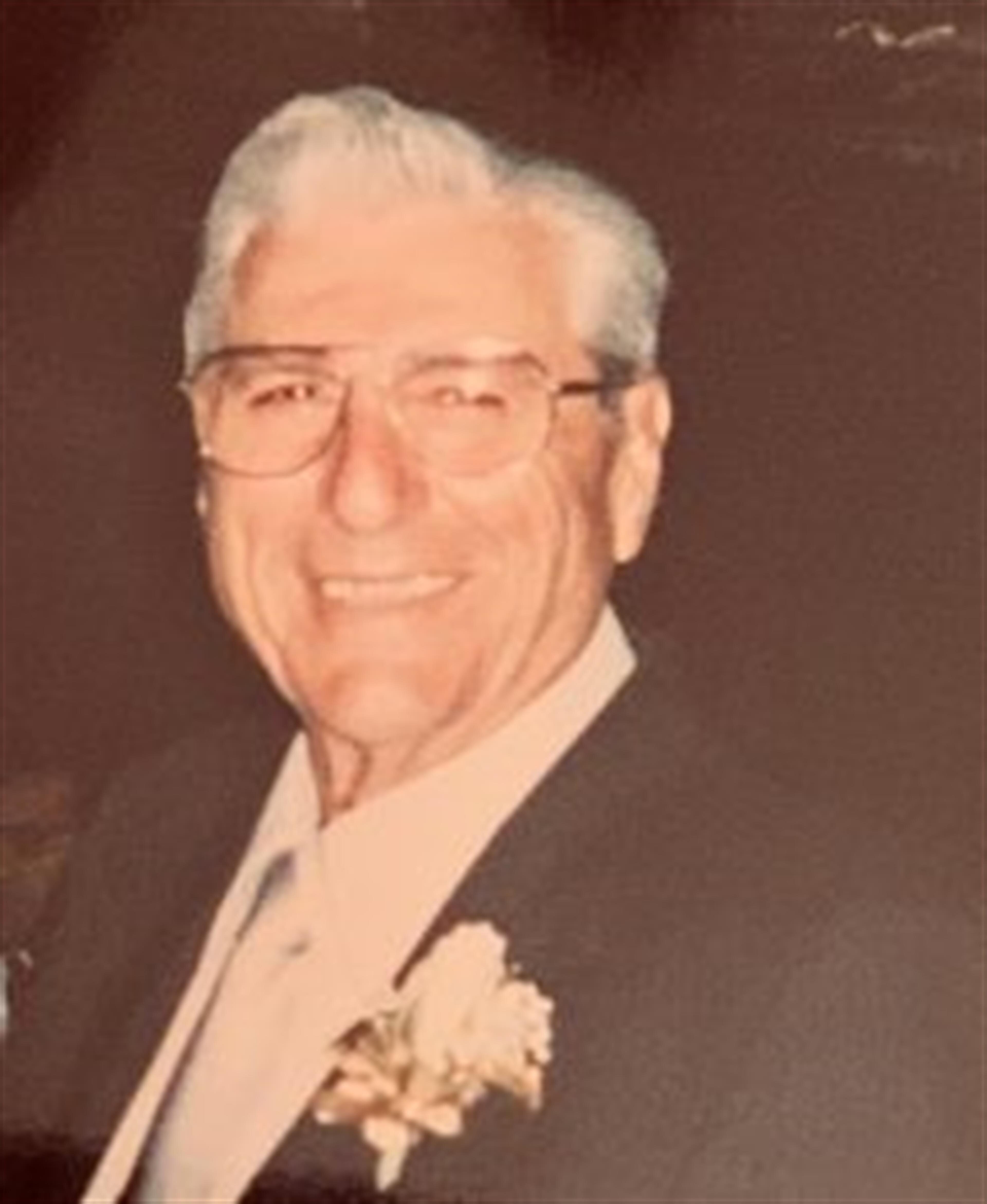 Irving Kamins