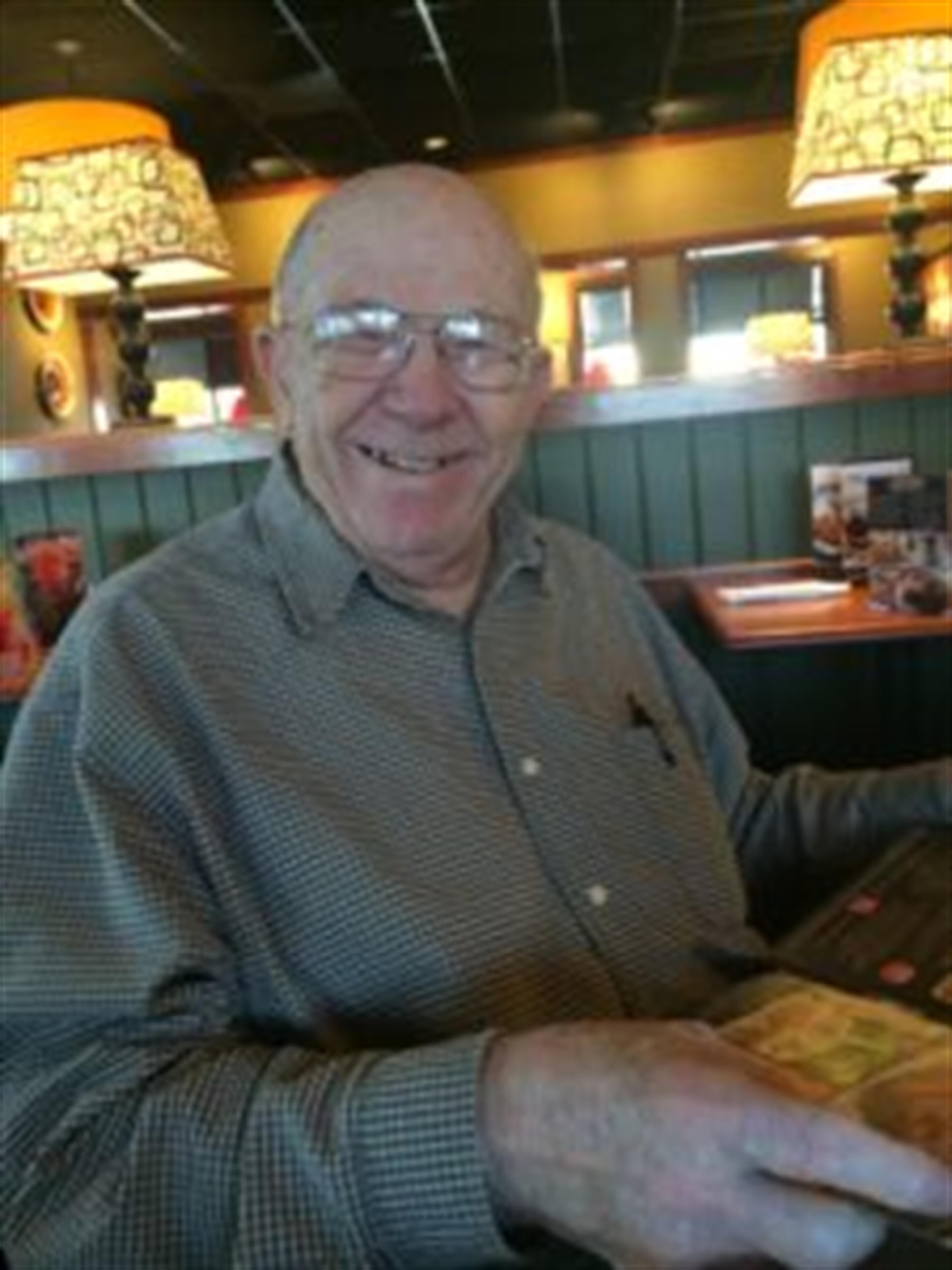 Robert E. Behrendt