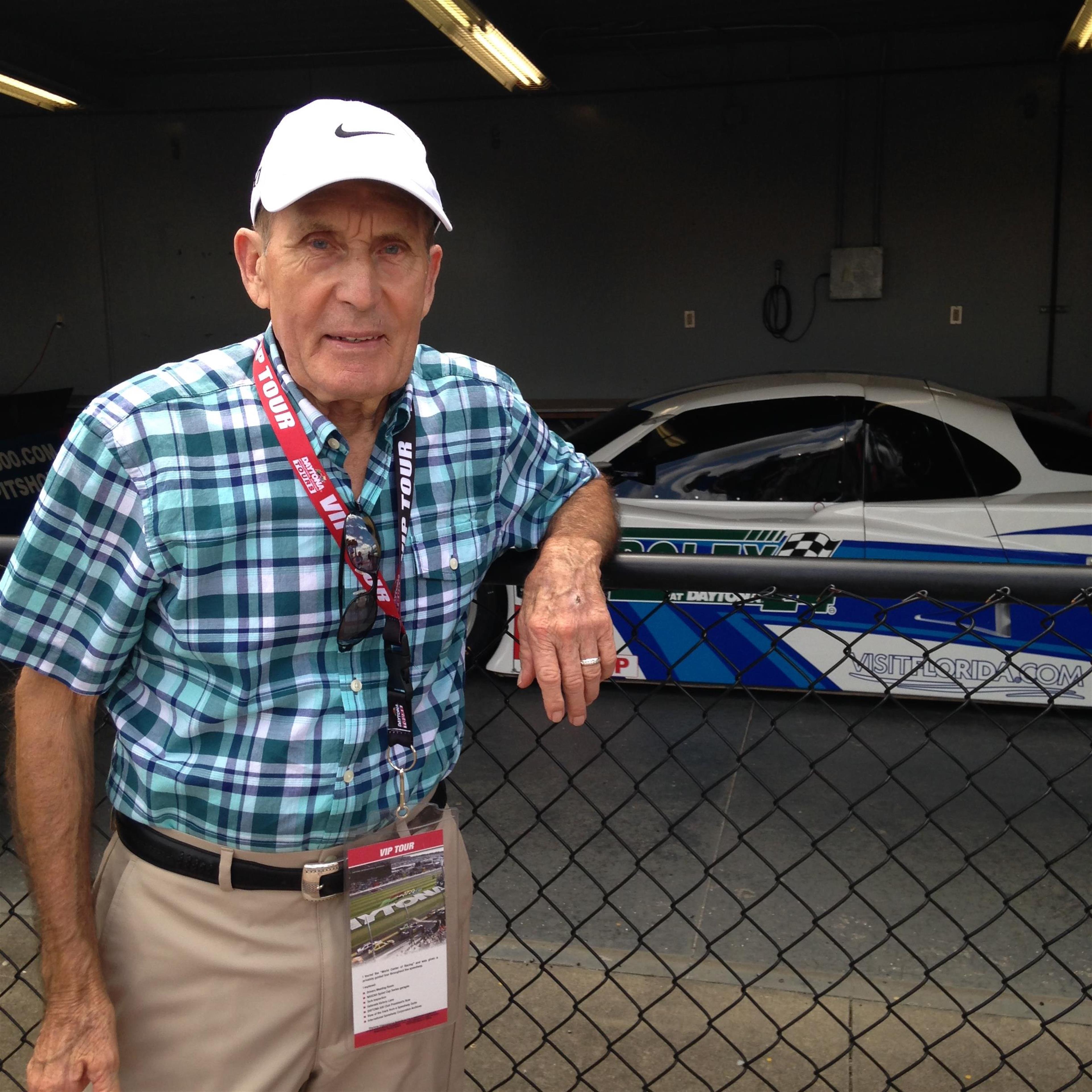 Mr. David Spiller's obituary picture