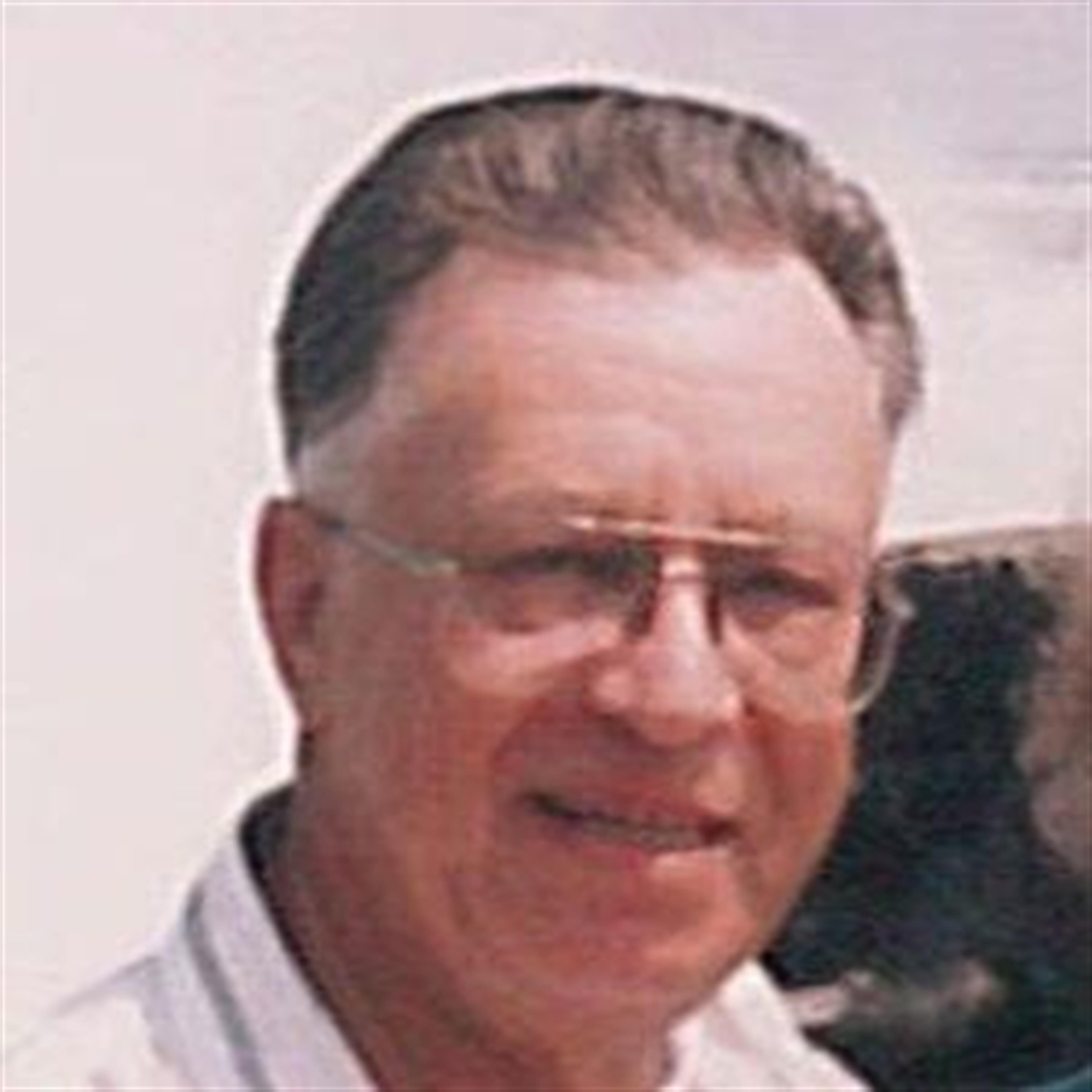 Wayne  R Steingass