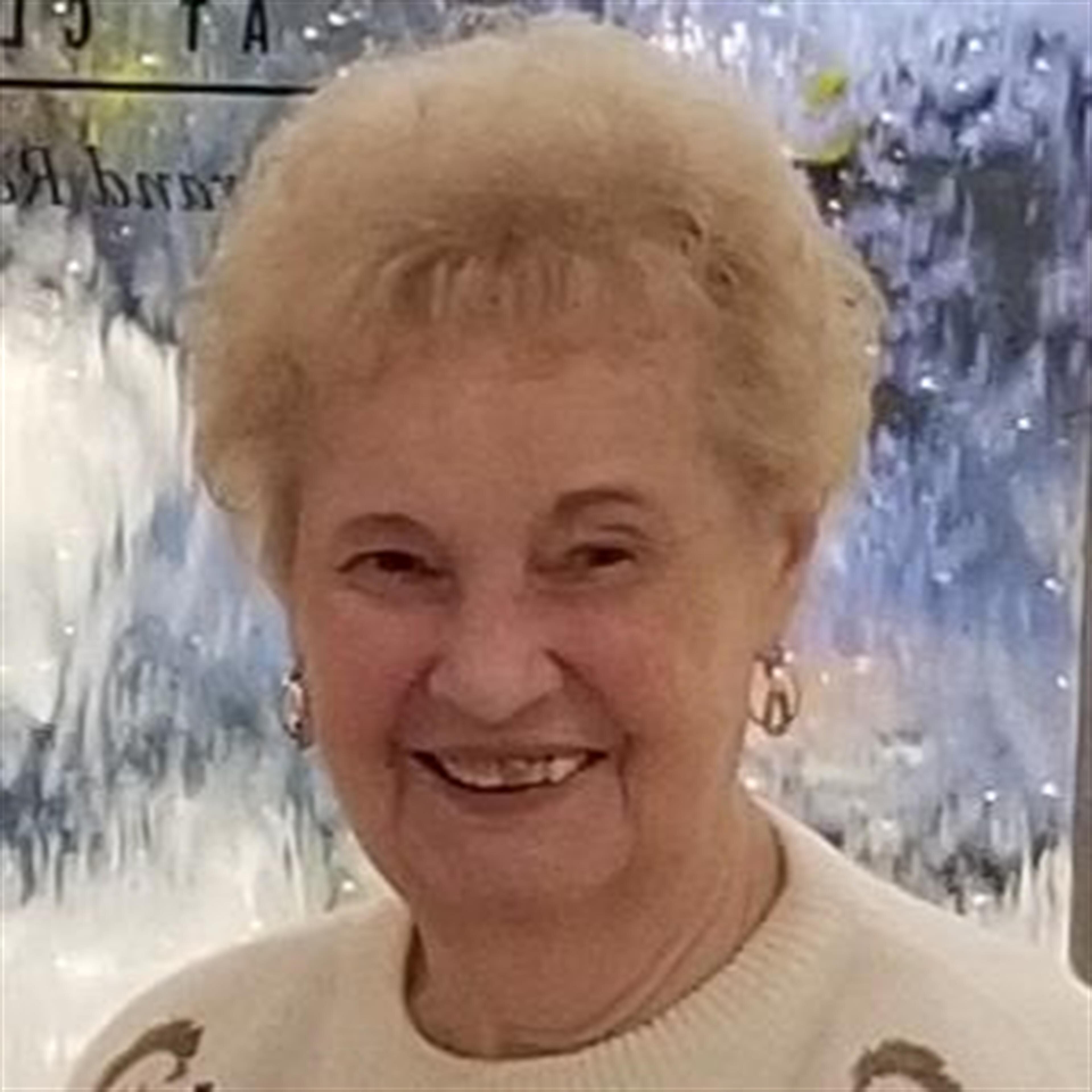 Betty  Lou  Abbiatti