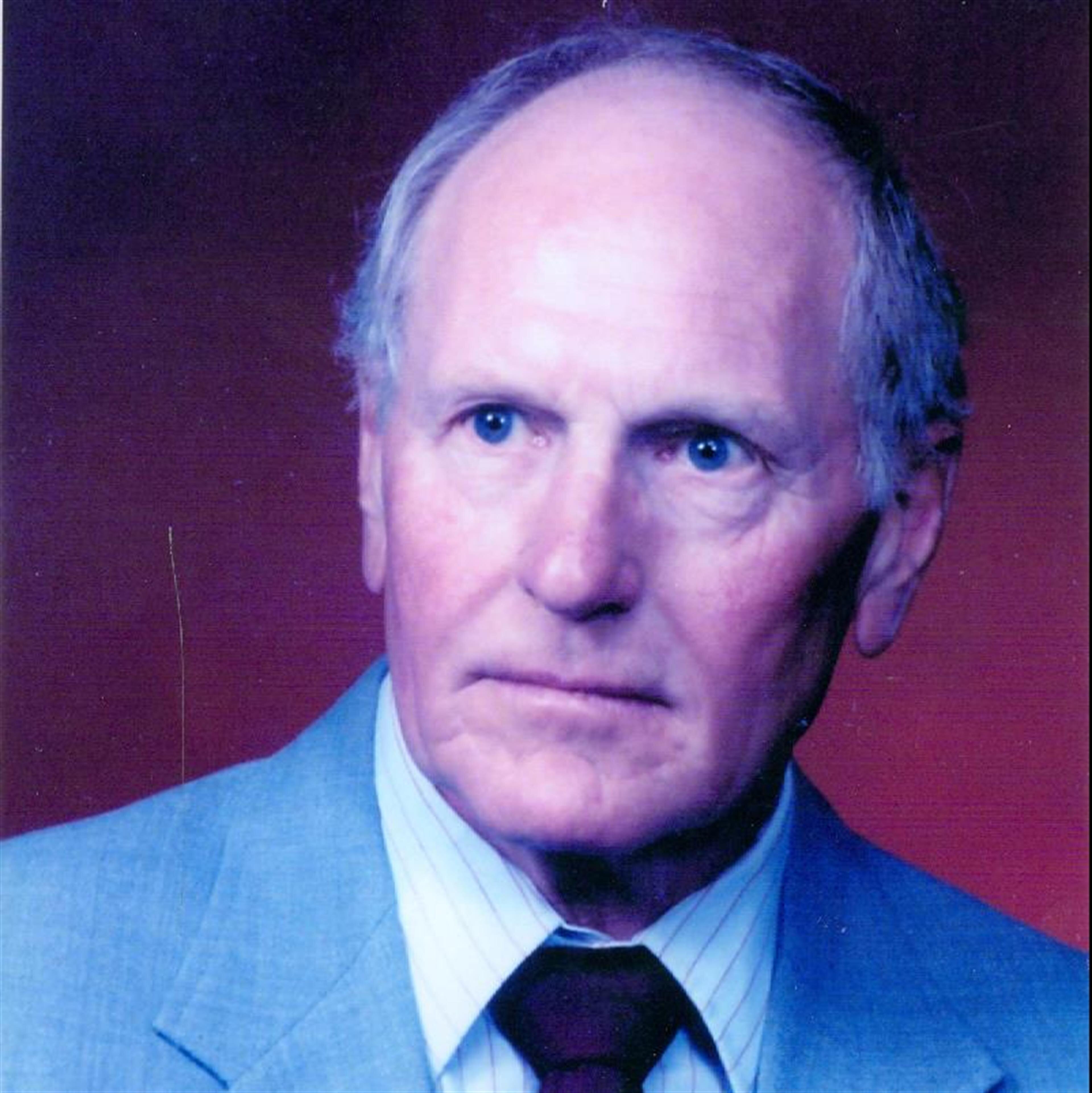 Daniel  Wolf