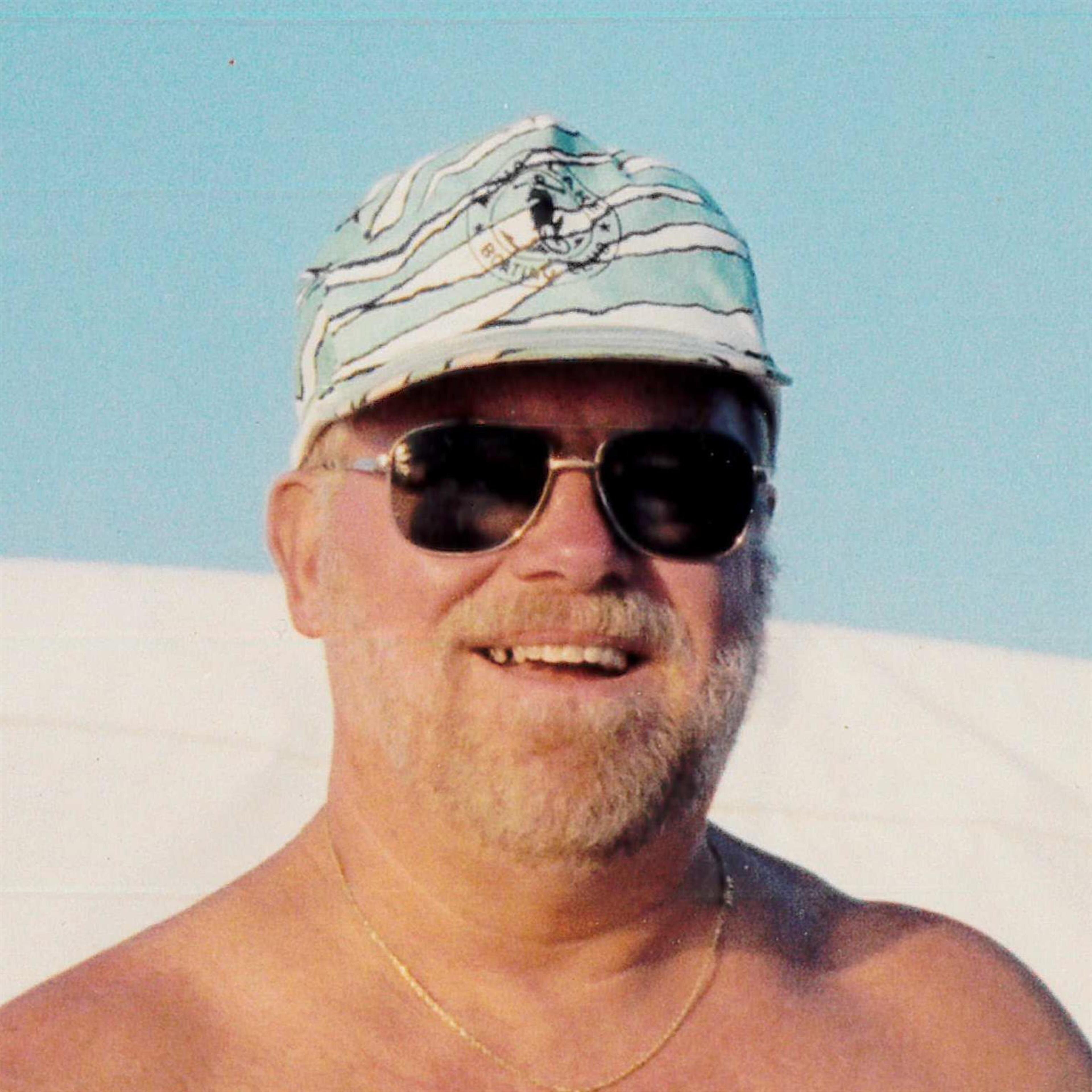 Thomas W. "Tom" Doenges