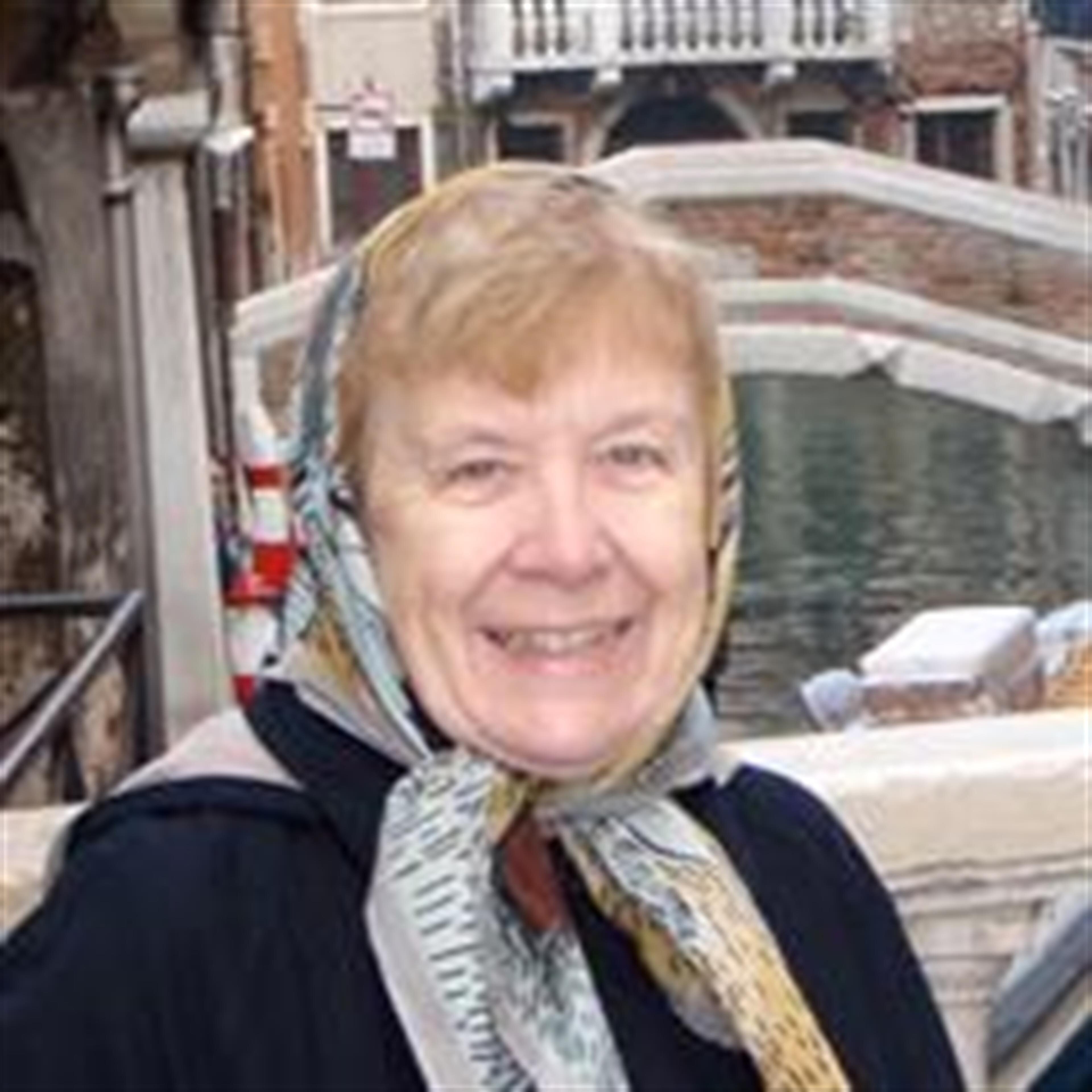Marilyn L Kern