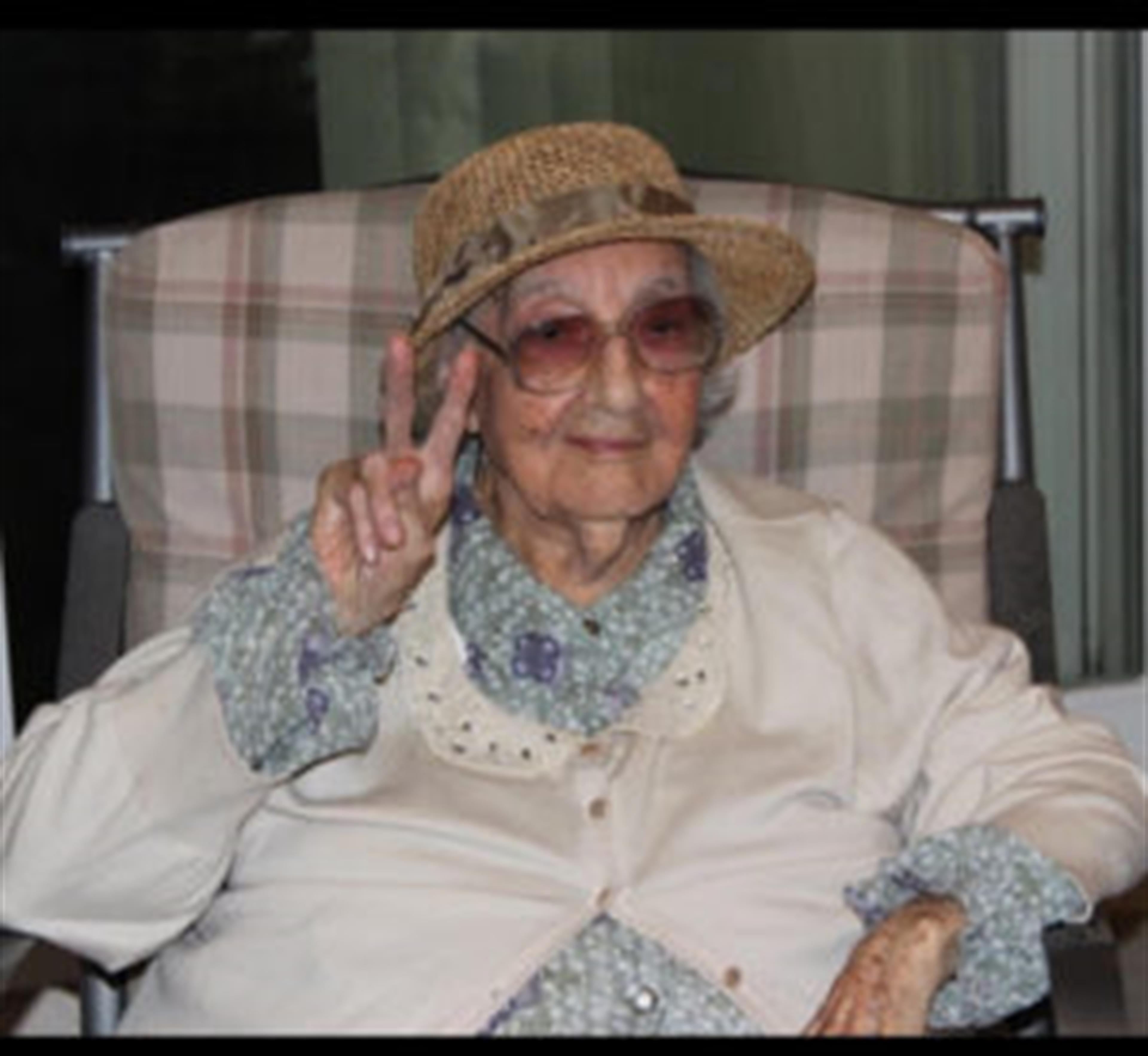 Maria Del Carmen Ballesteros' obituary picture