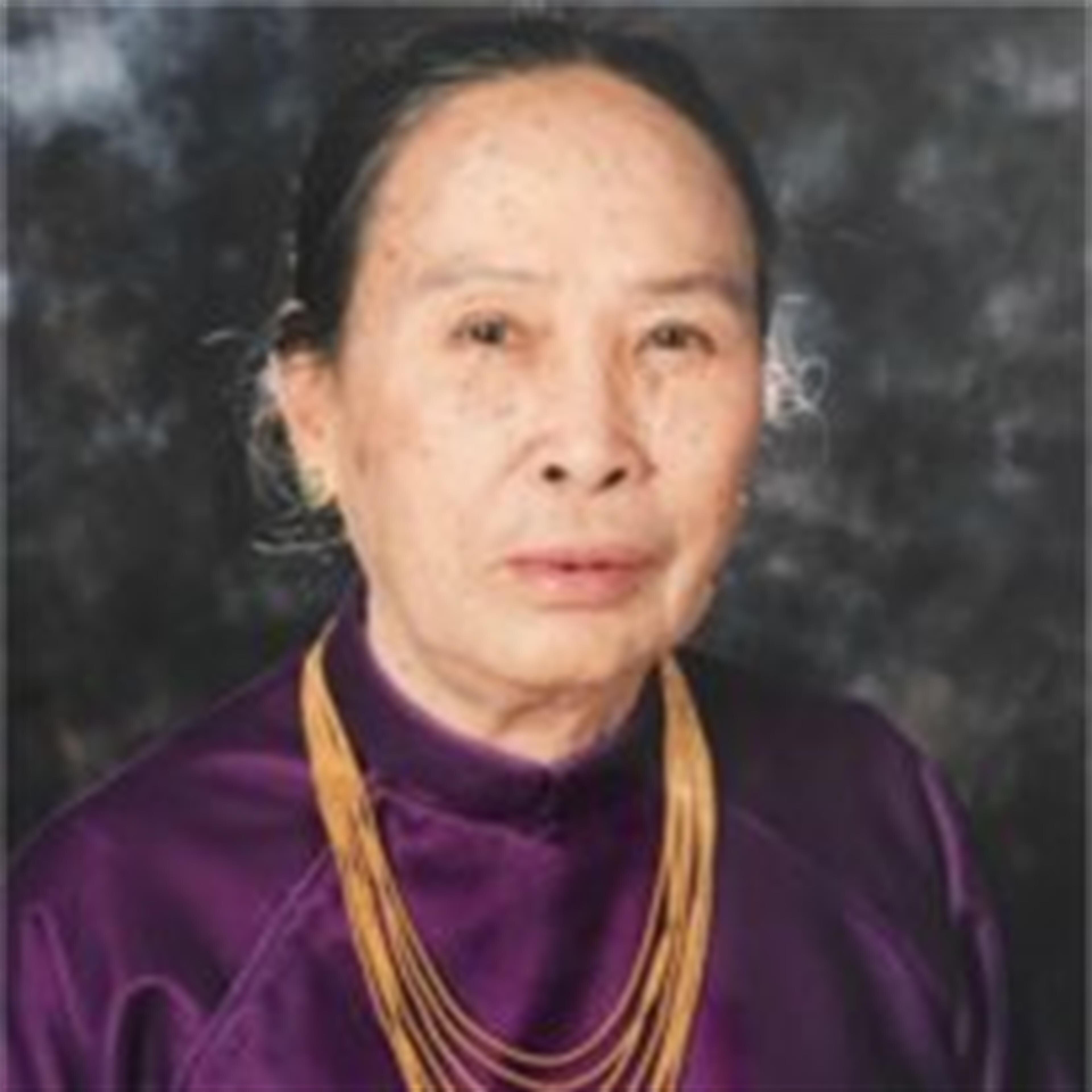 Hong Thi Le