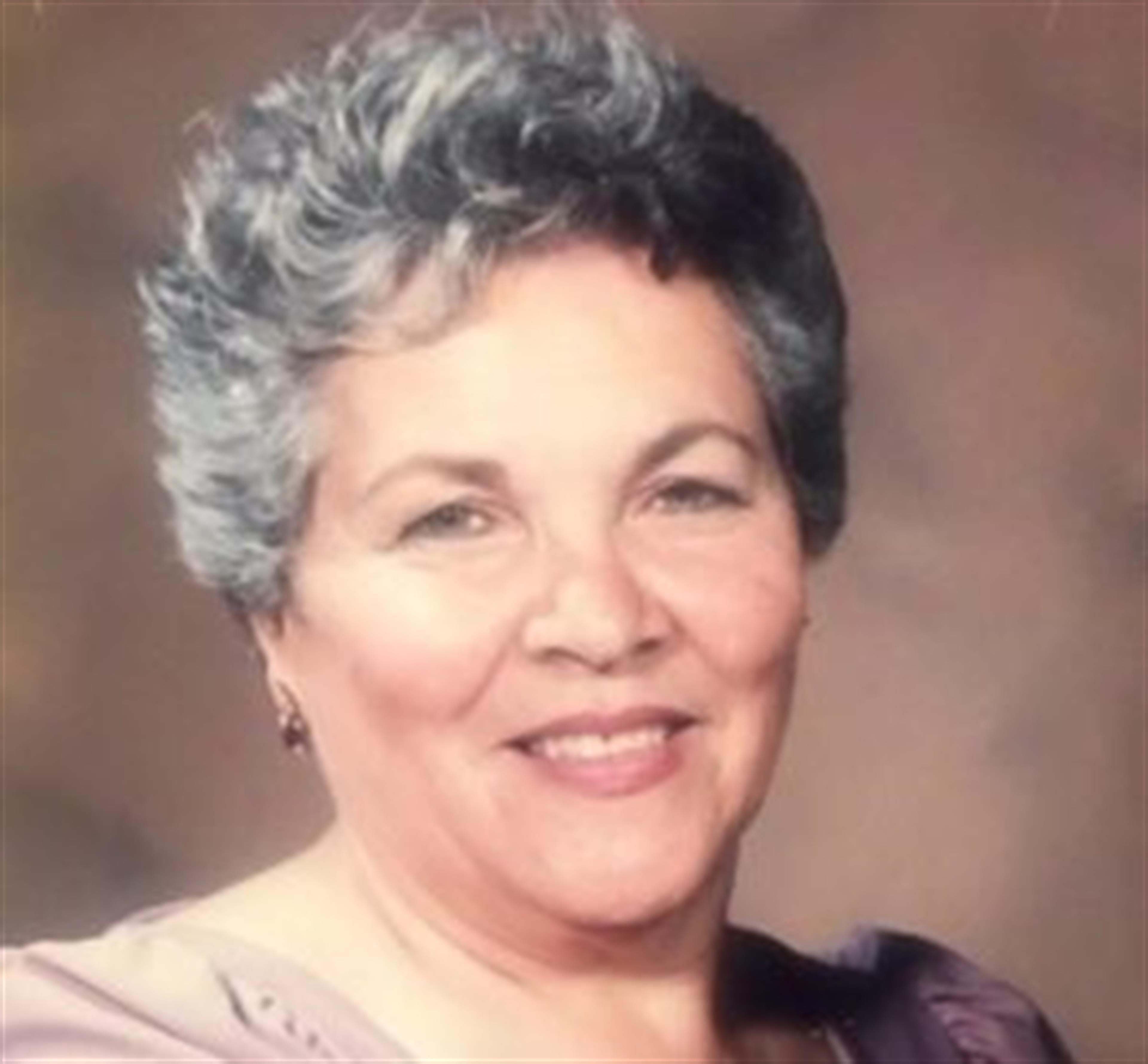 Lopez, Maria's obituary picture