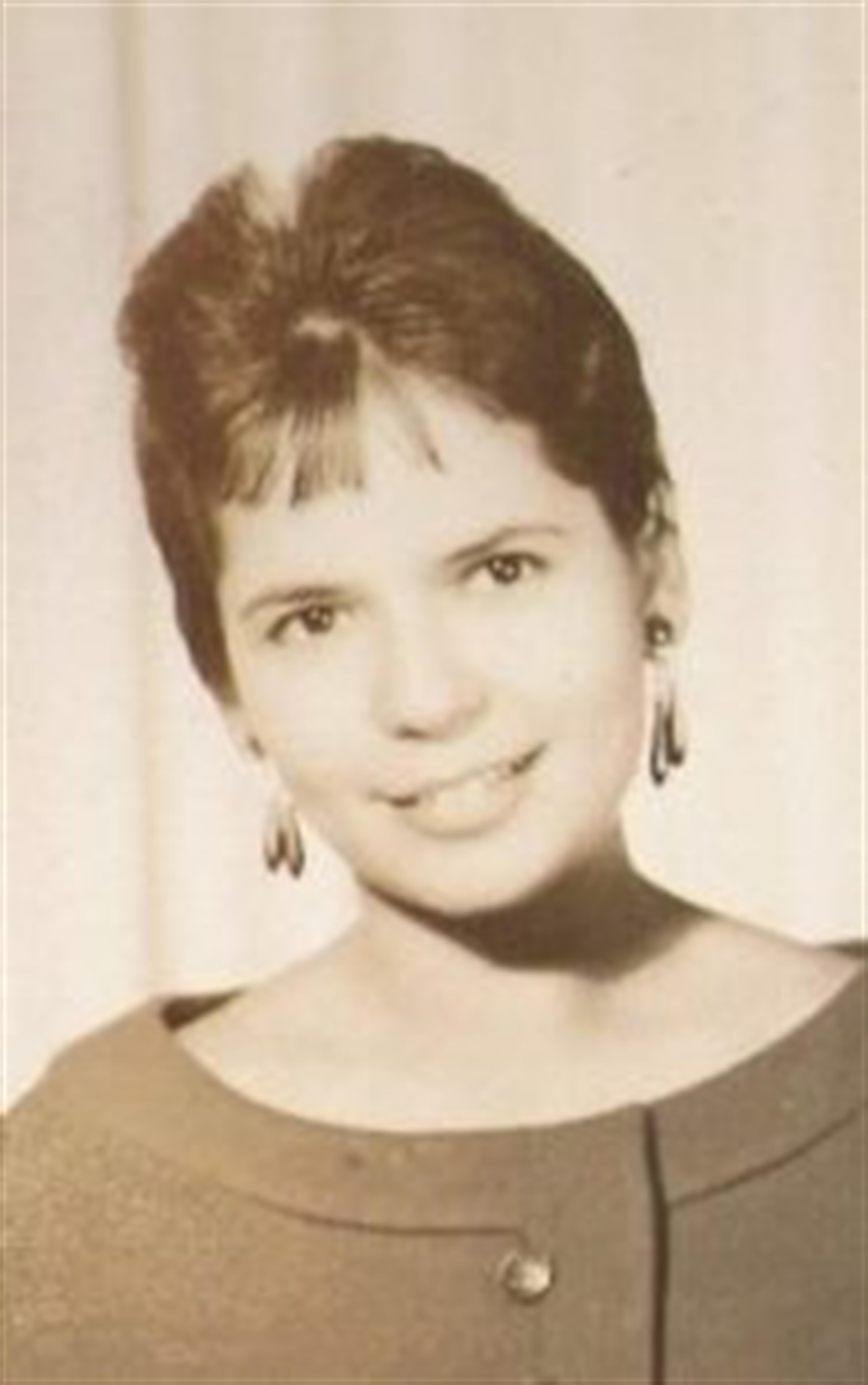 Gloria Emma Alvarez