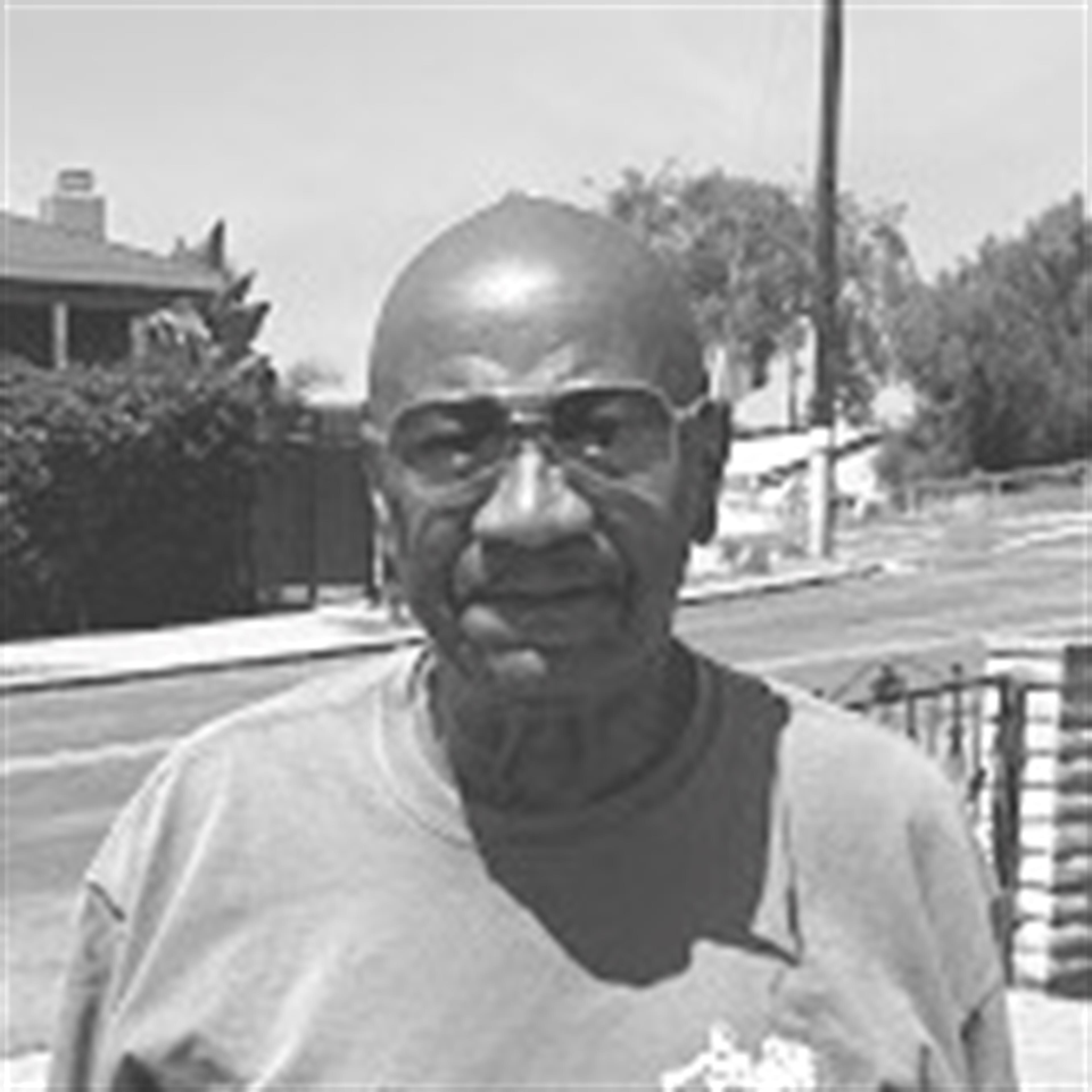 Robert L. Curington