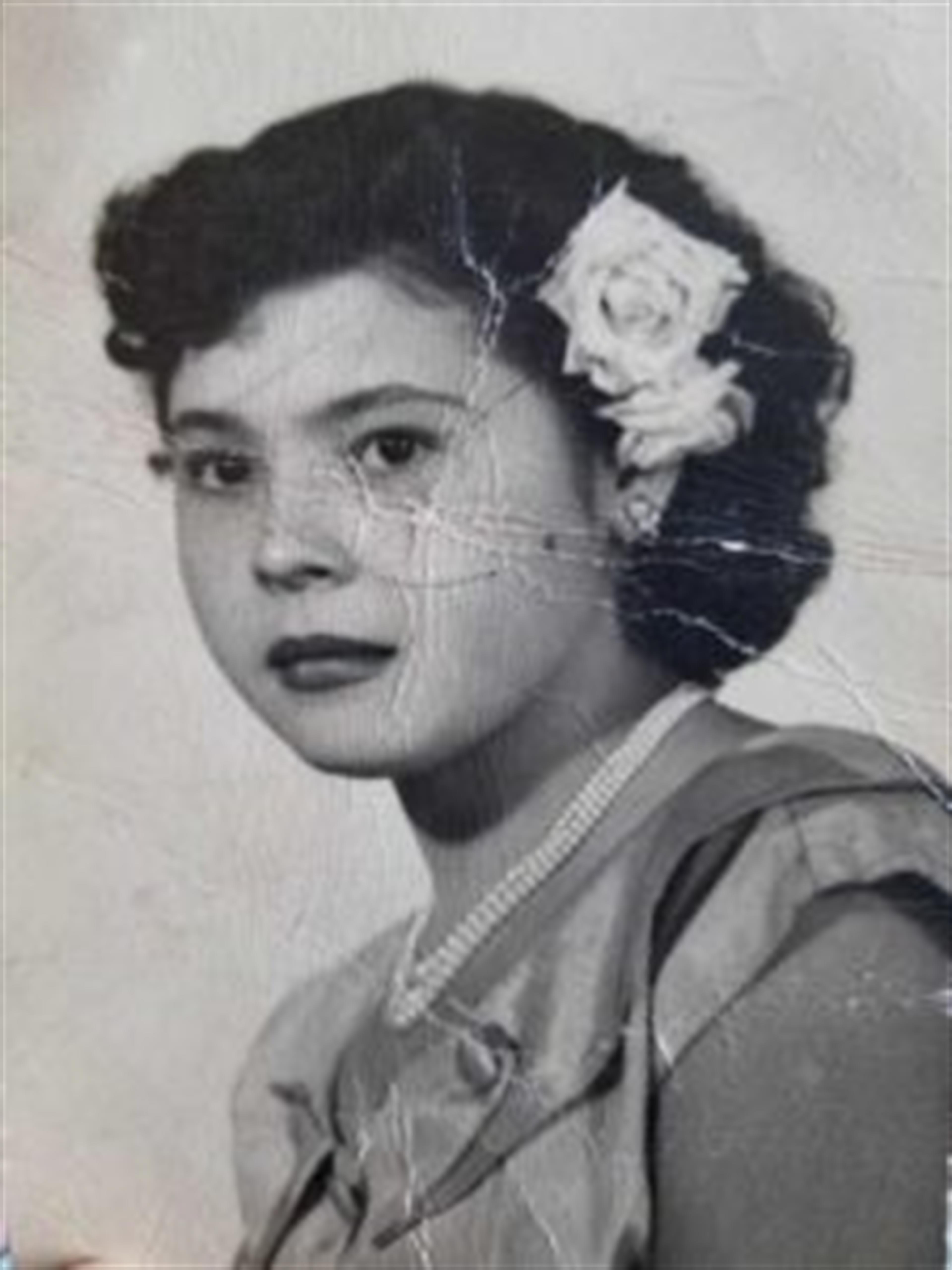 Elpidia Lomeli de Hernandez