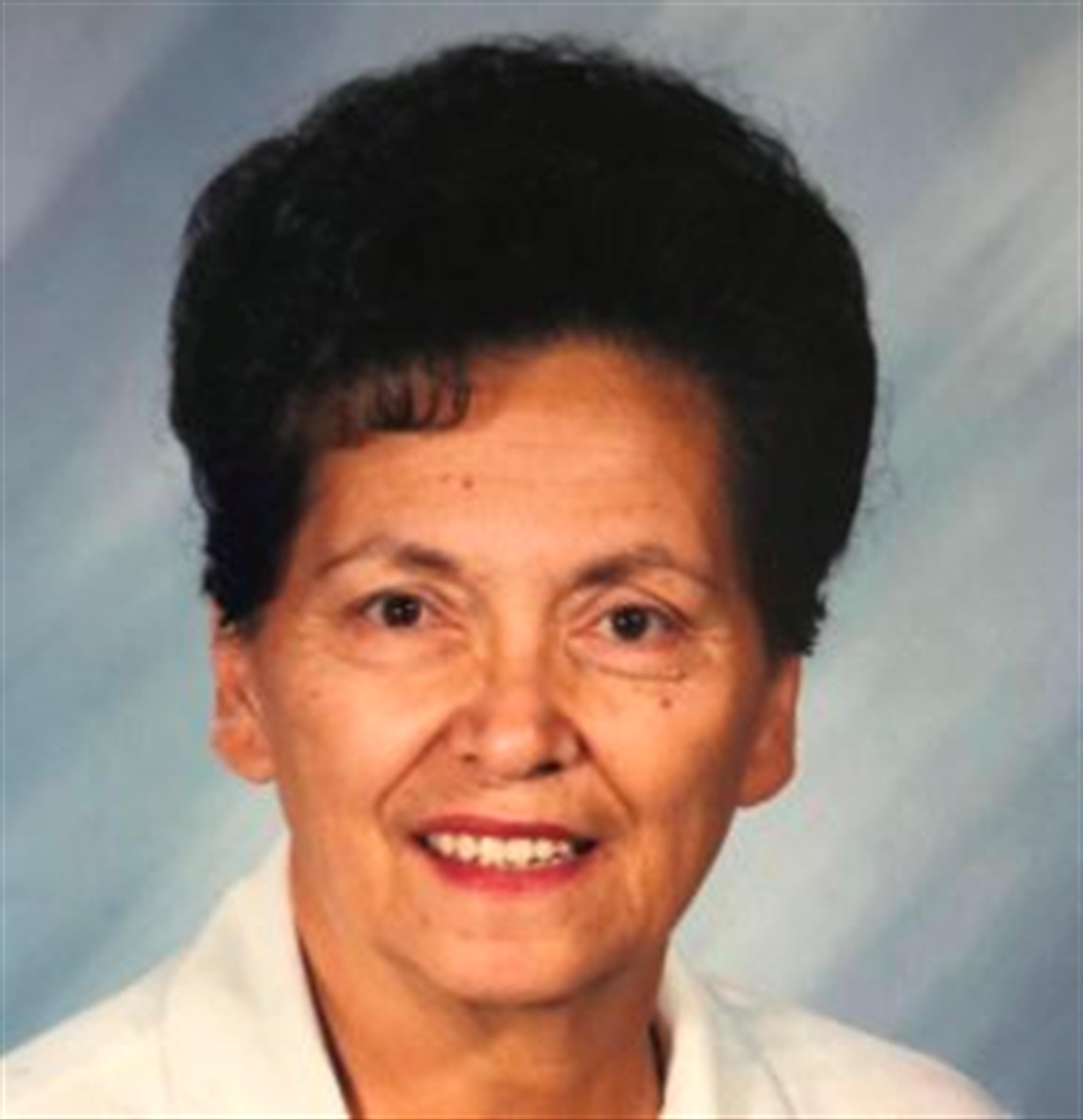 Evelyn "Dee" Rodrigues