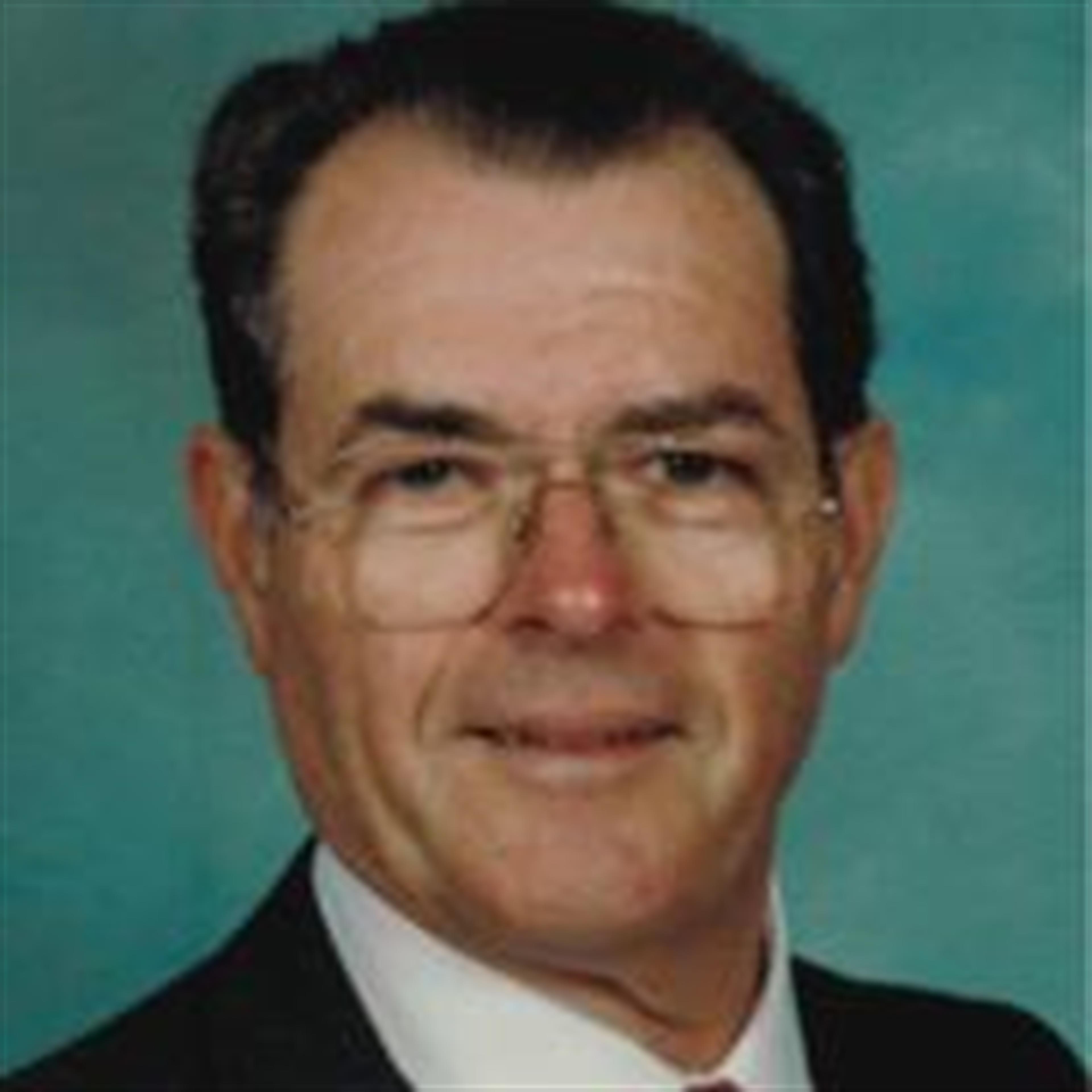 Dr Ludwig F Ginkel Jr.'s obituary picture