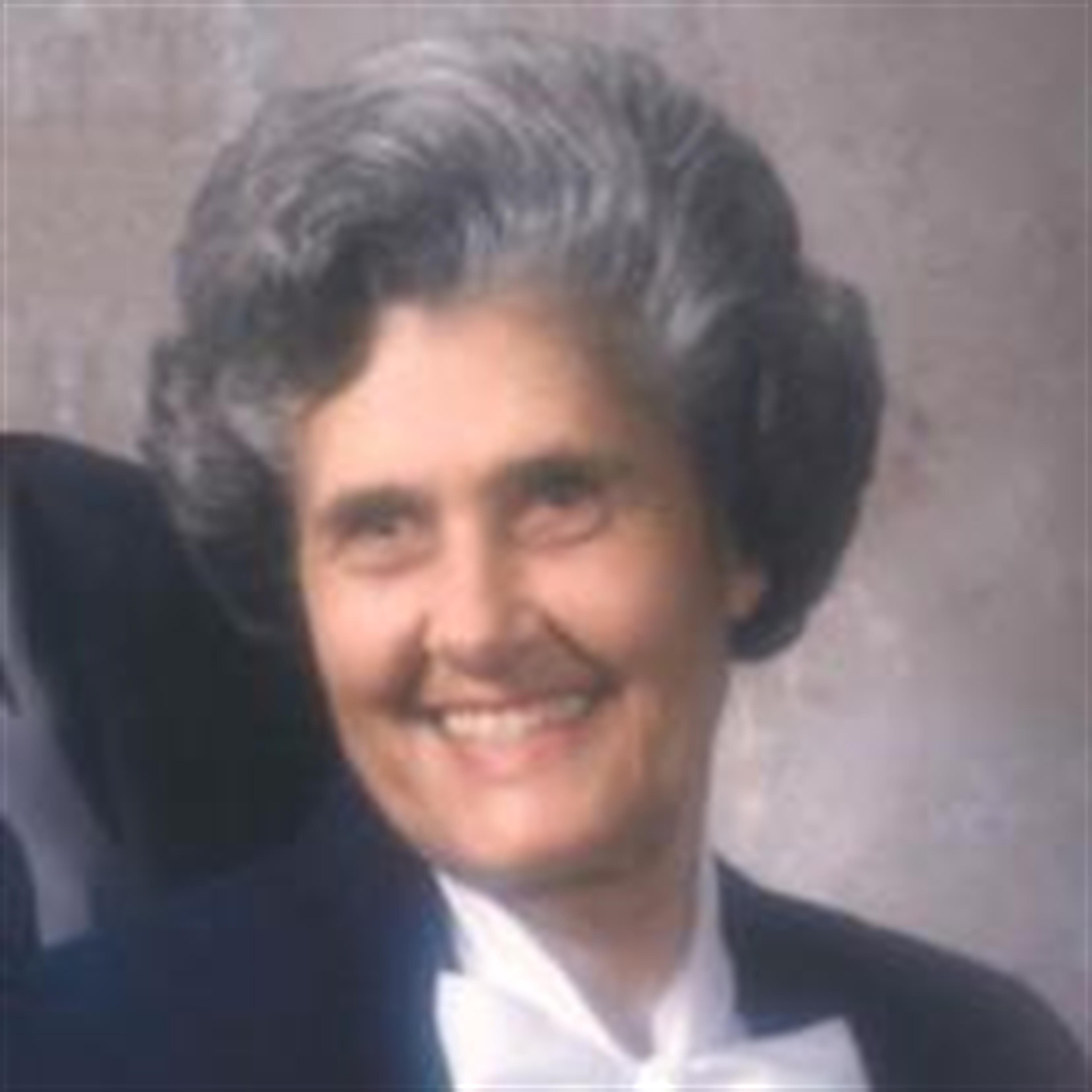 Carol Lunt Hill