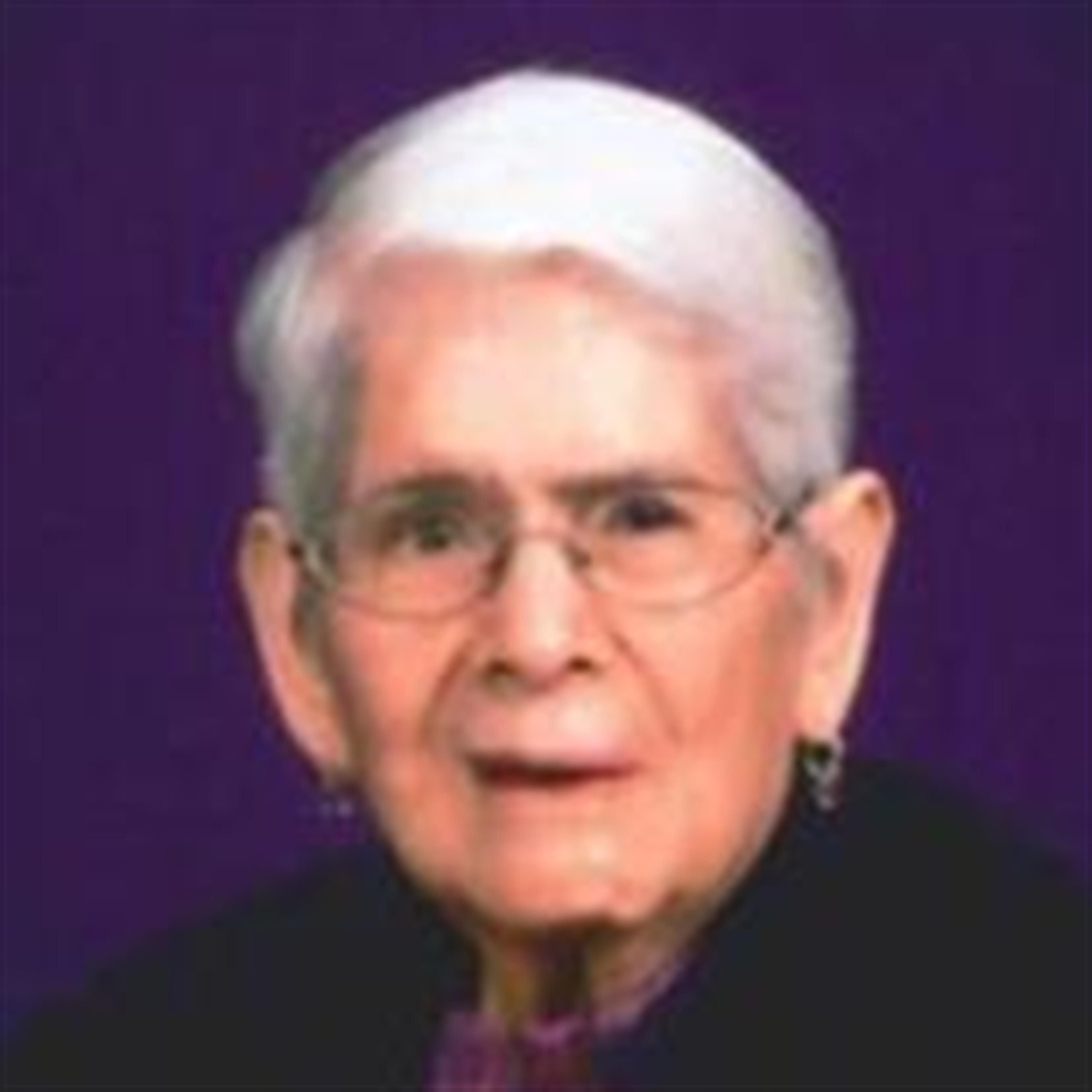 Elvira G. Mendez