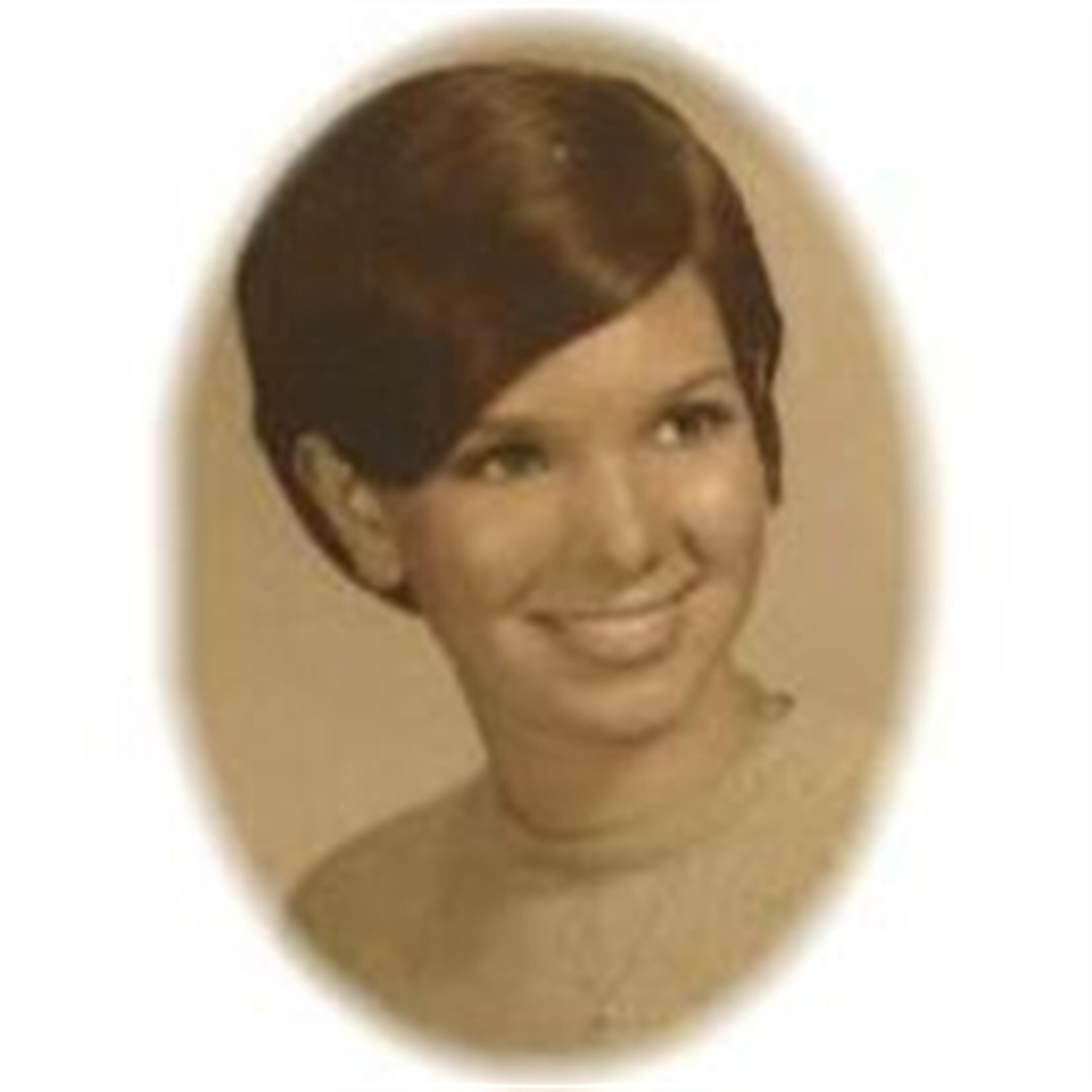 Toni
 
M.
 
Carrara