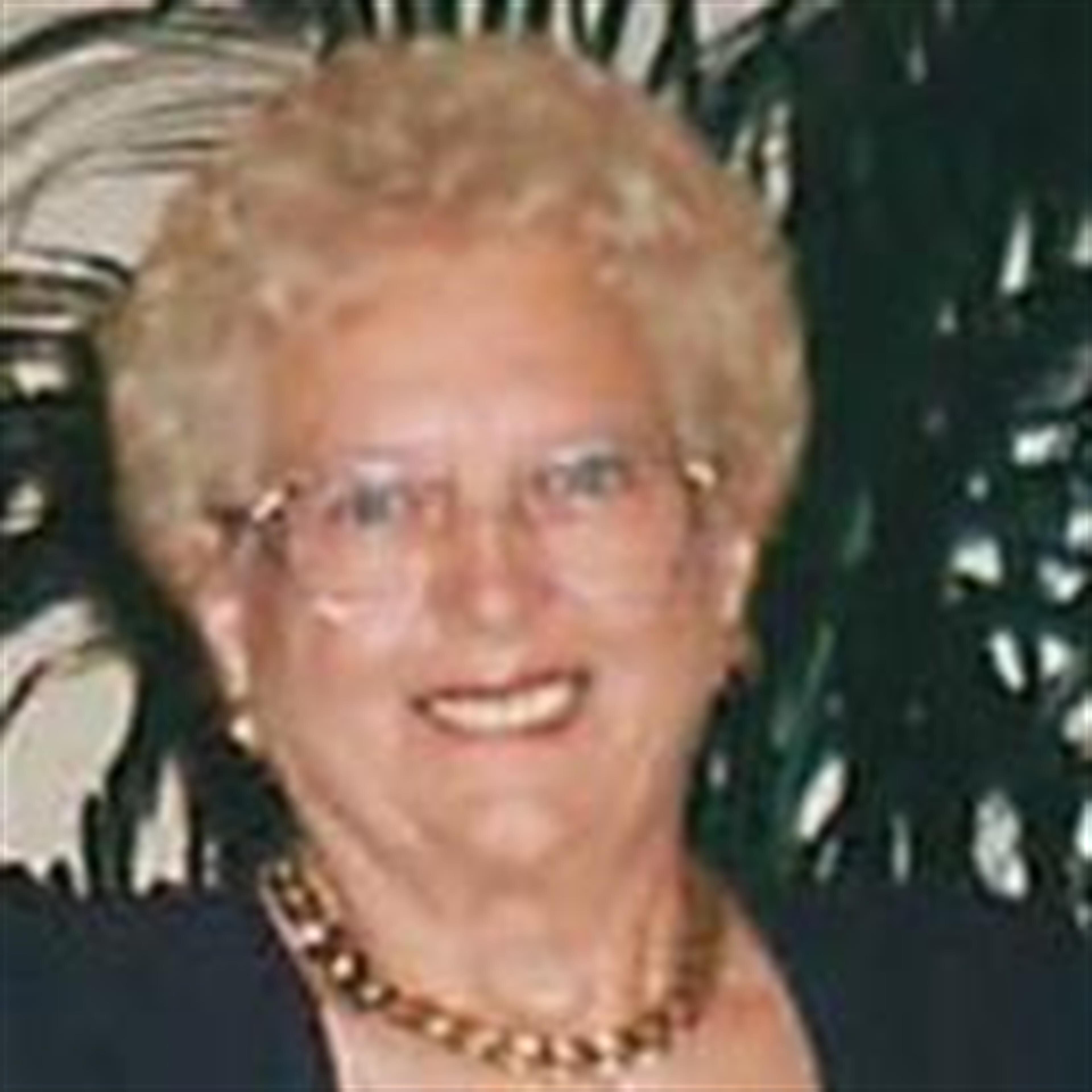 Mrs Betty Jean Davies