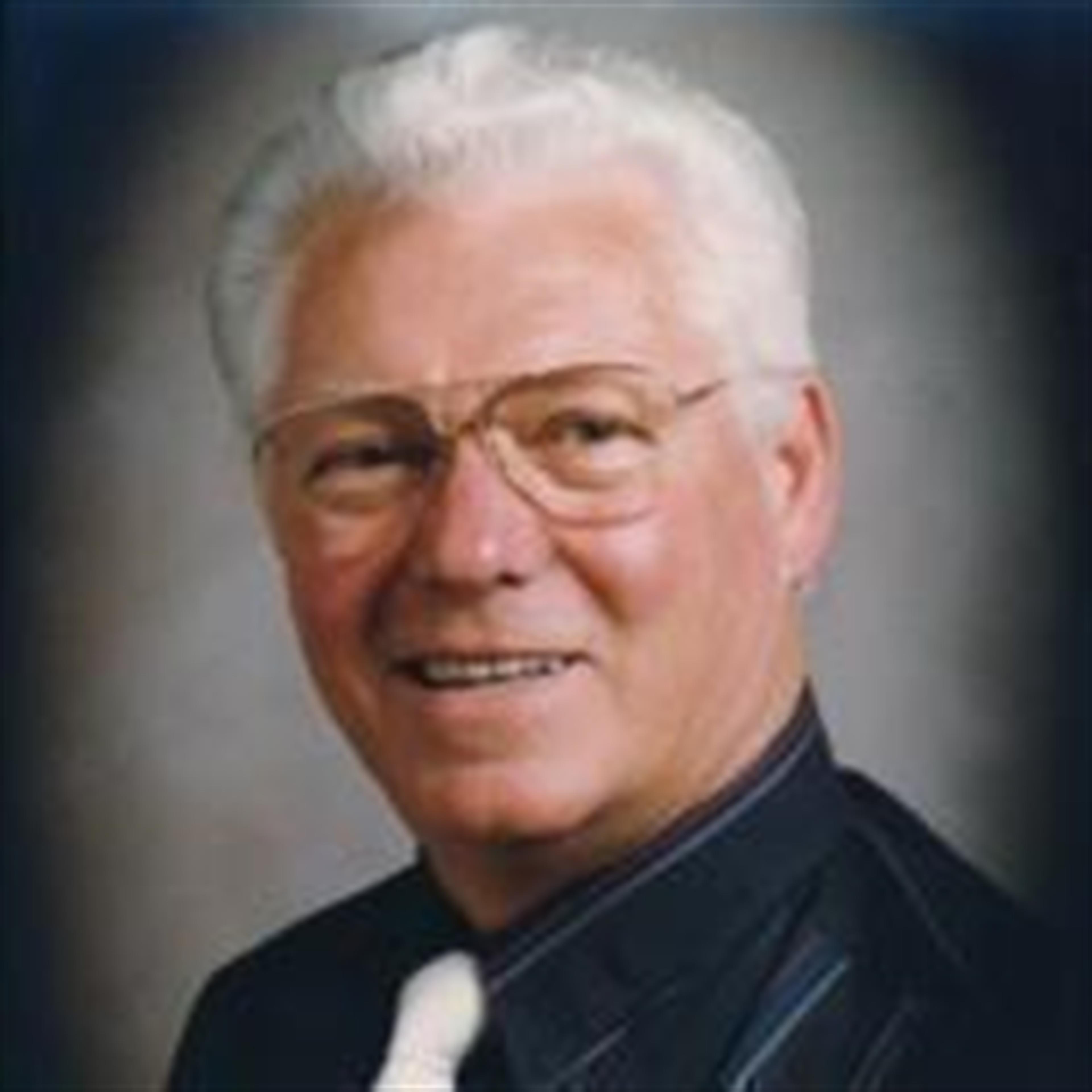 William "Bill" McAlpine's obituary picture