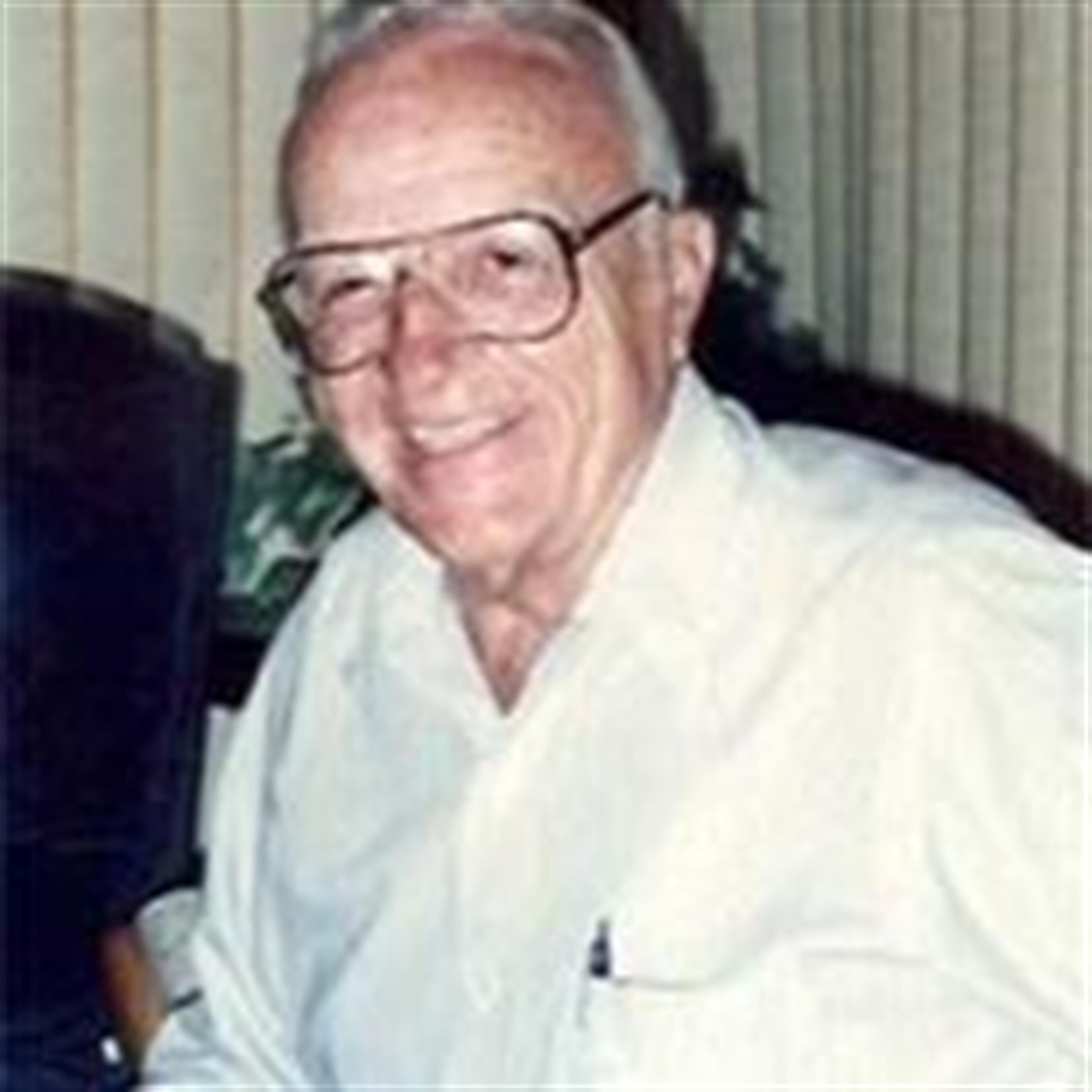 HARRY BOGUE
